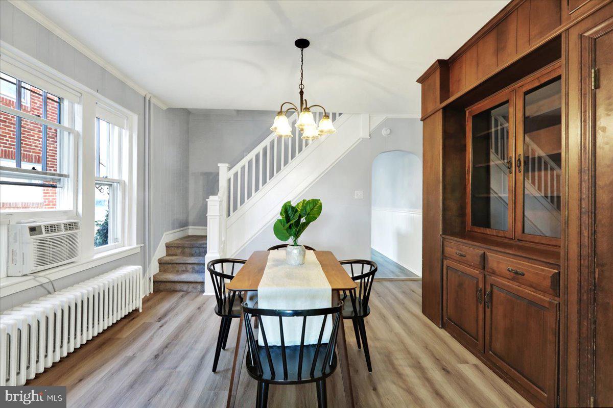 ARMSTRONG MANOR - Residential