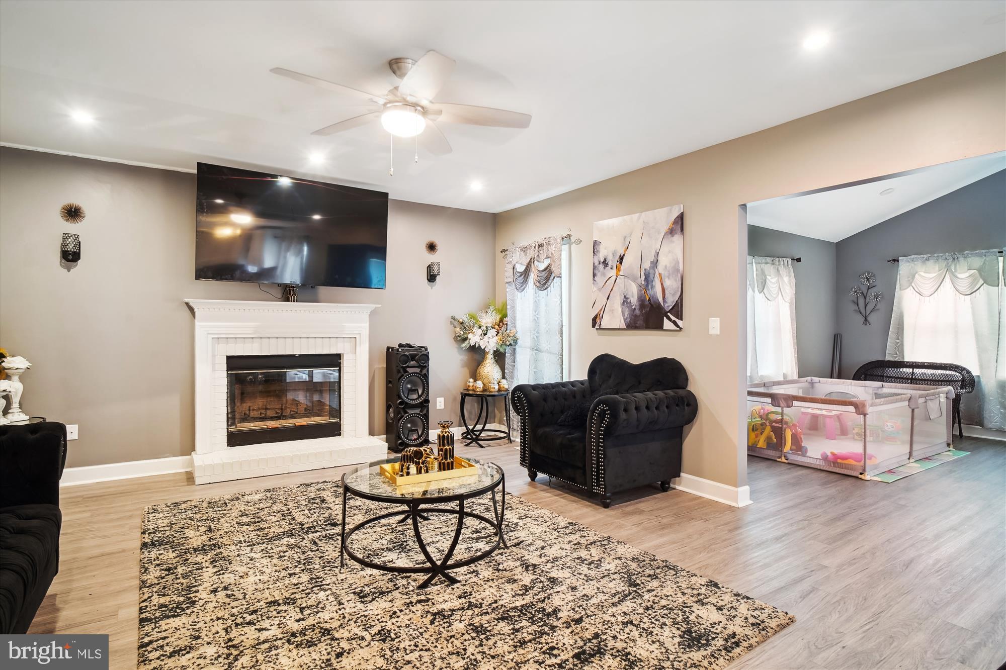 6301 BRADFORD COURT