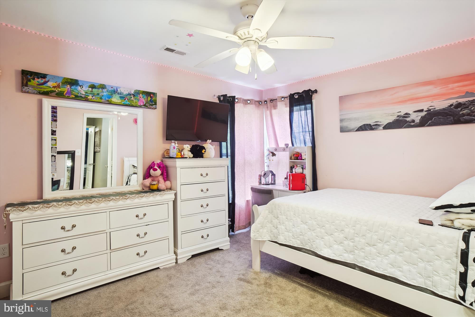 SPRING RIDGE - Residential