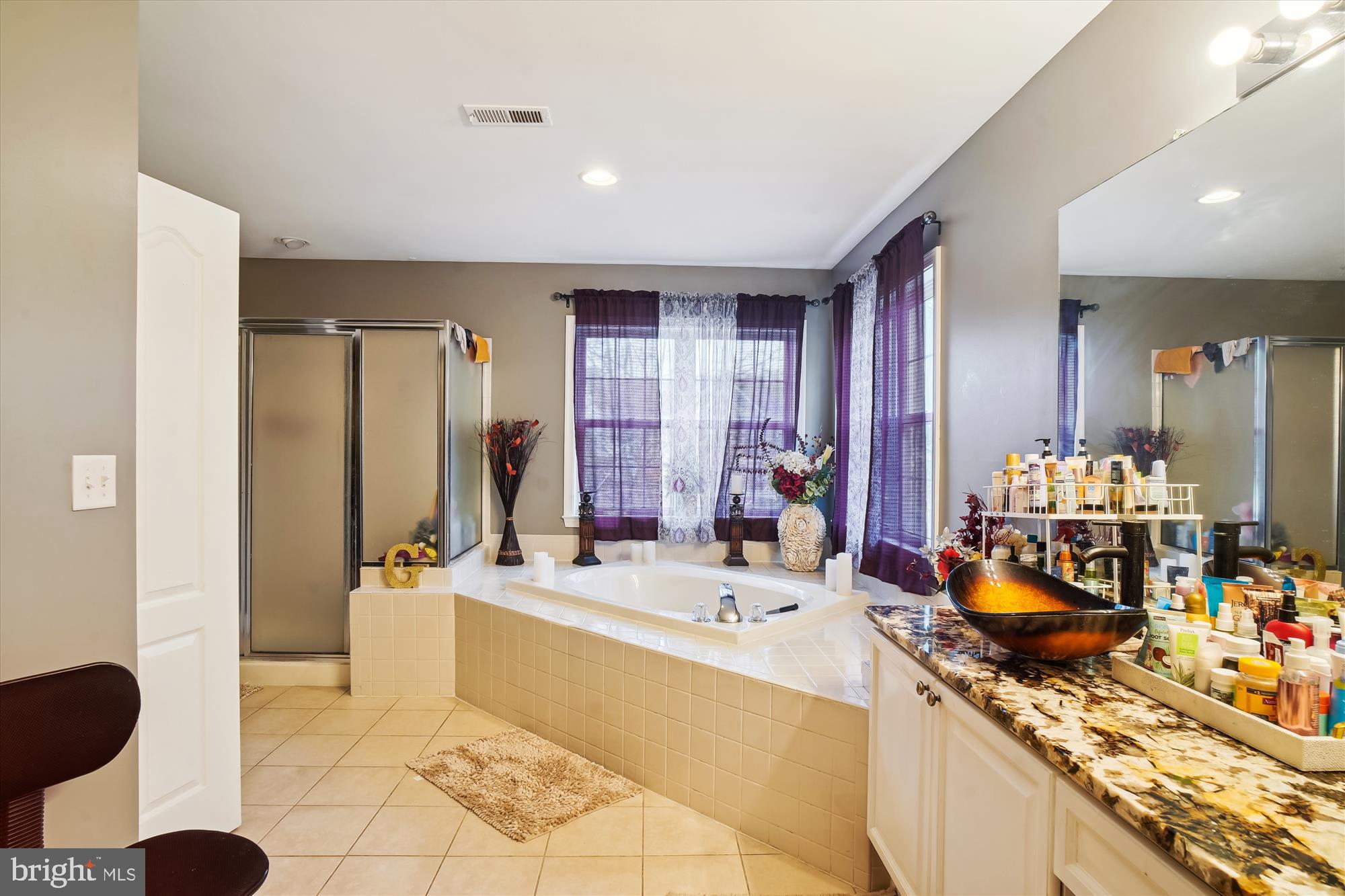 SPRING RIDGE - Residential