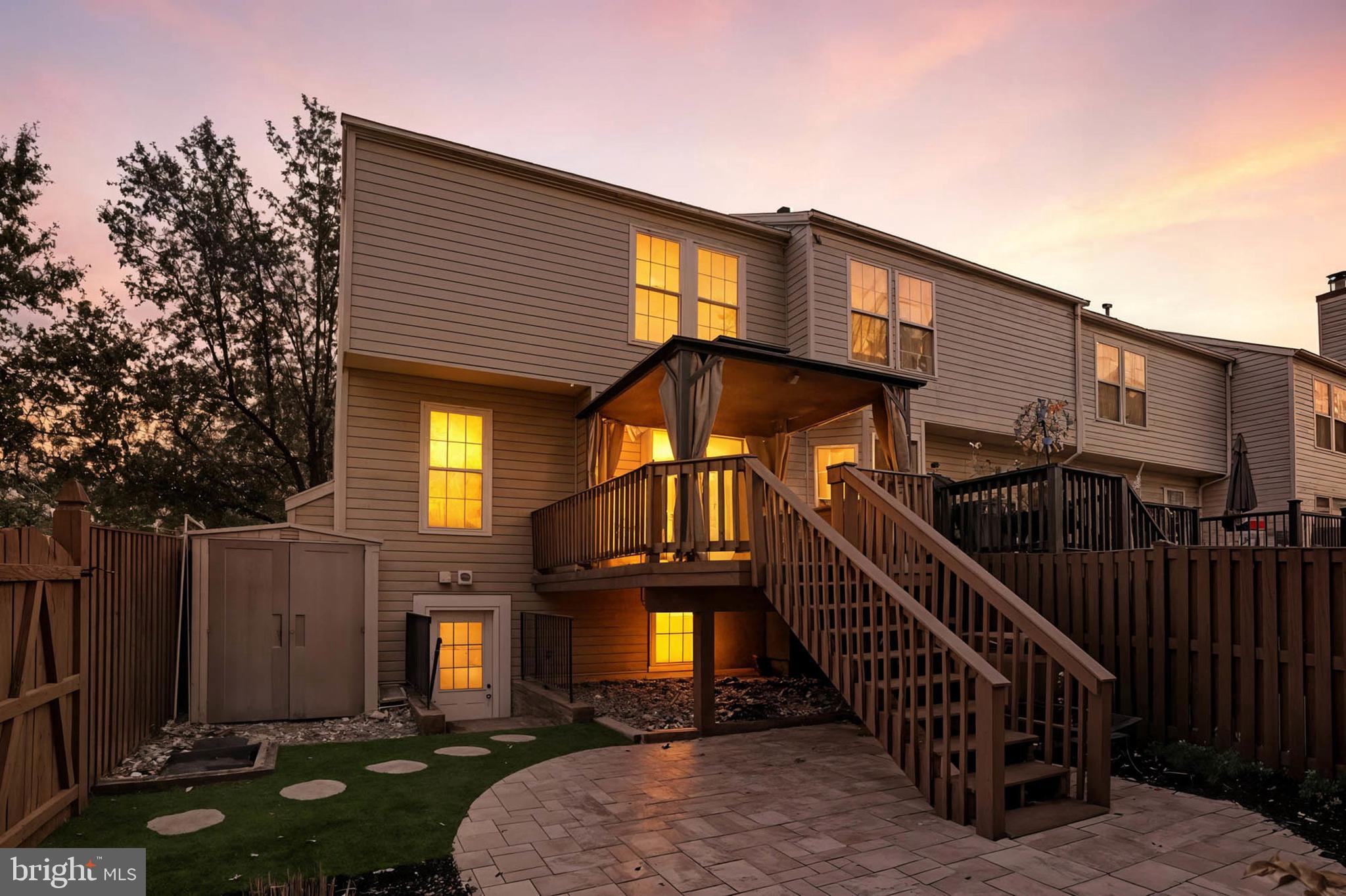 SUMMERS RUN - Residential