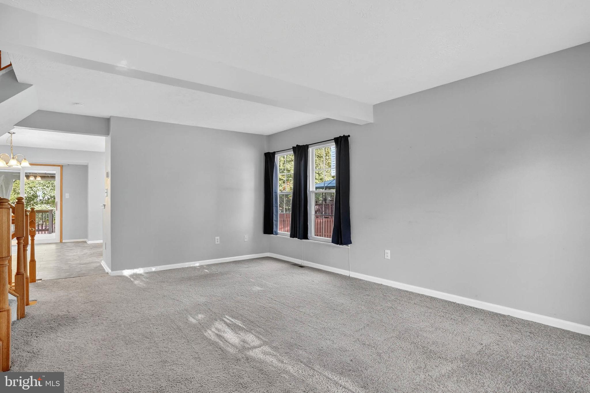 SUMMERS RUN - Residential