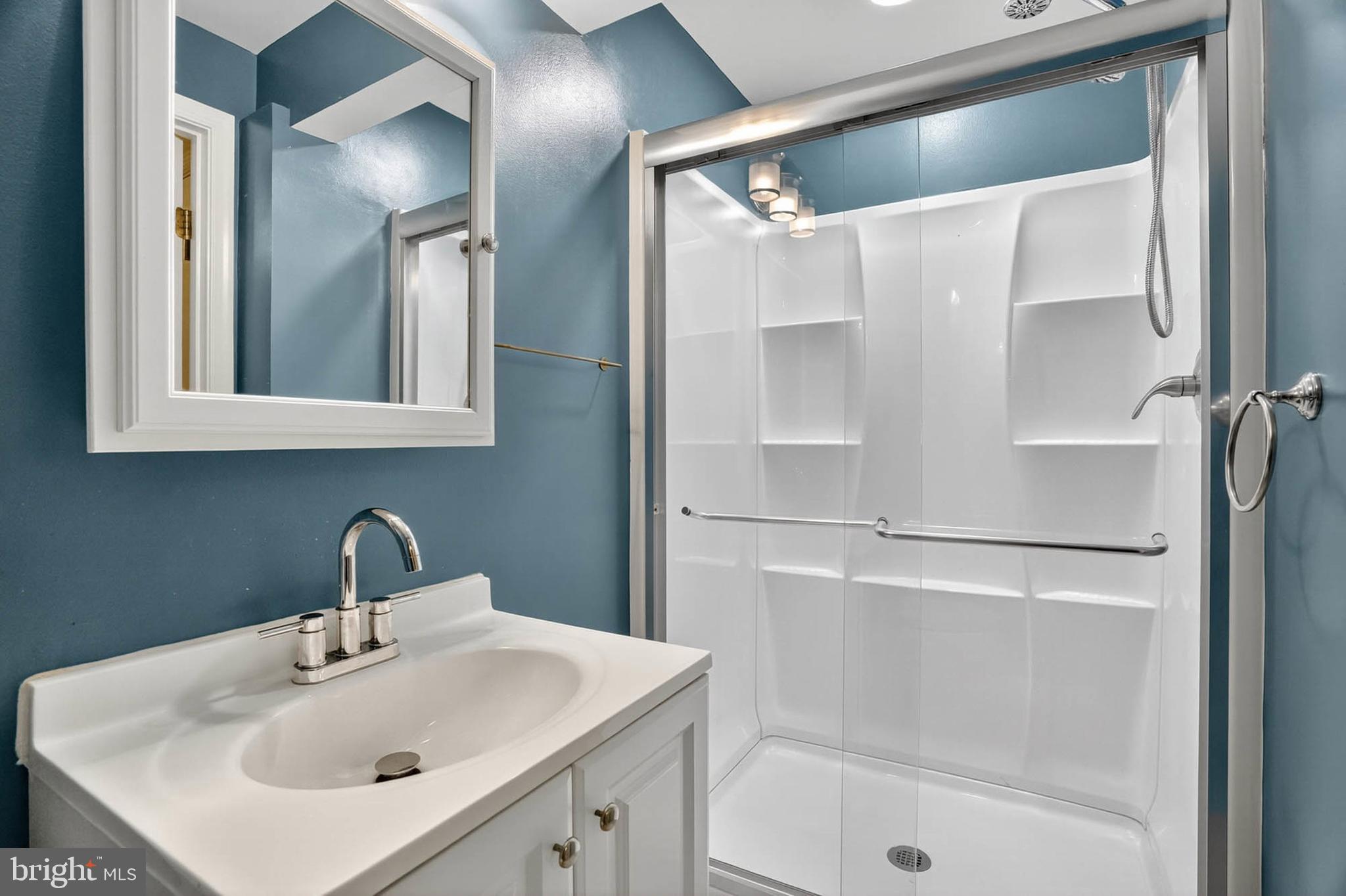 SUMMERS RUN - Residential