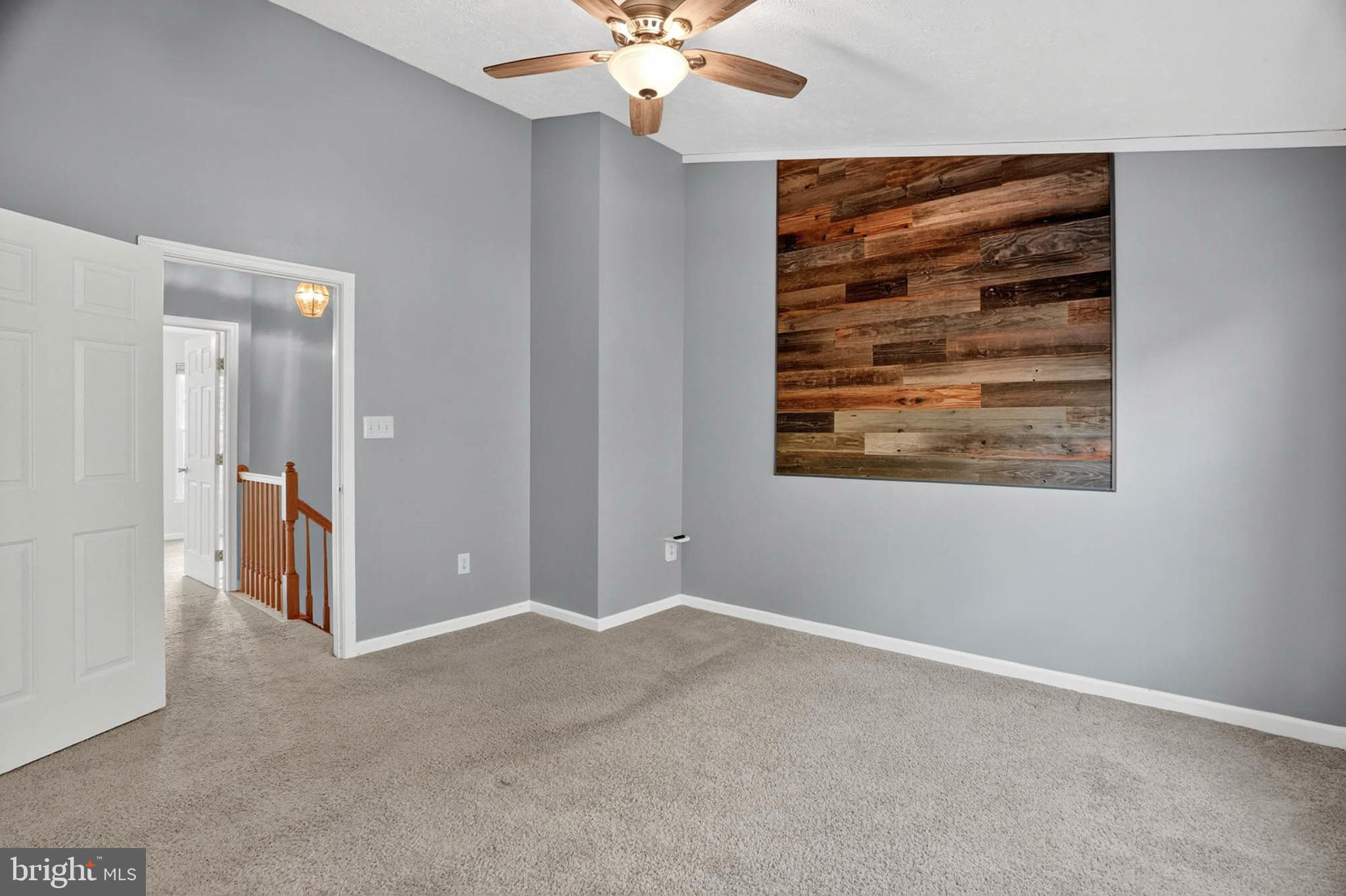 SUMMERS RUN - Residential