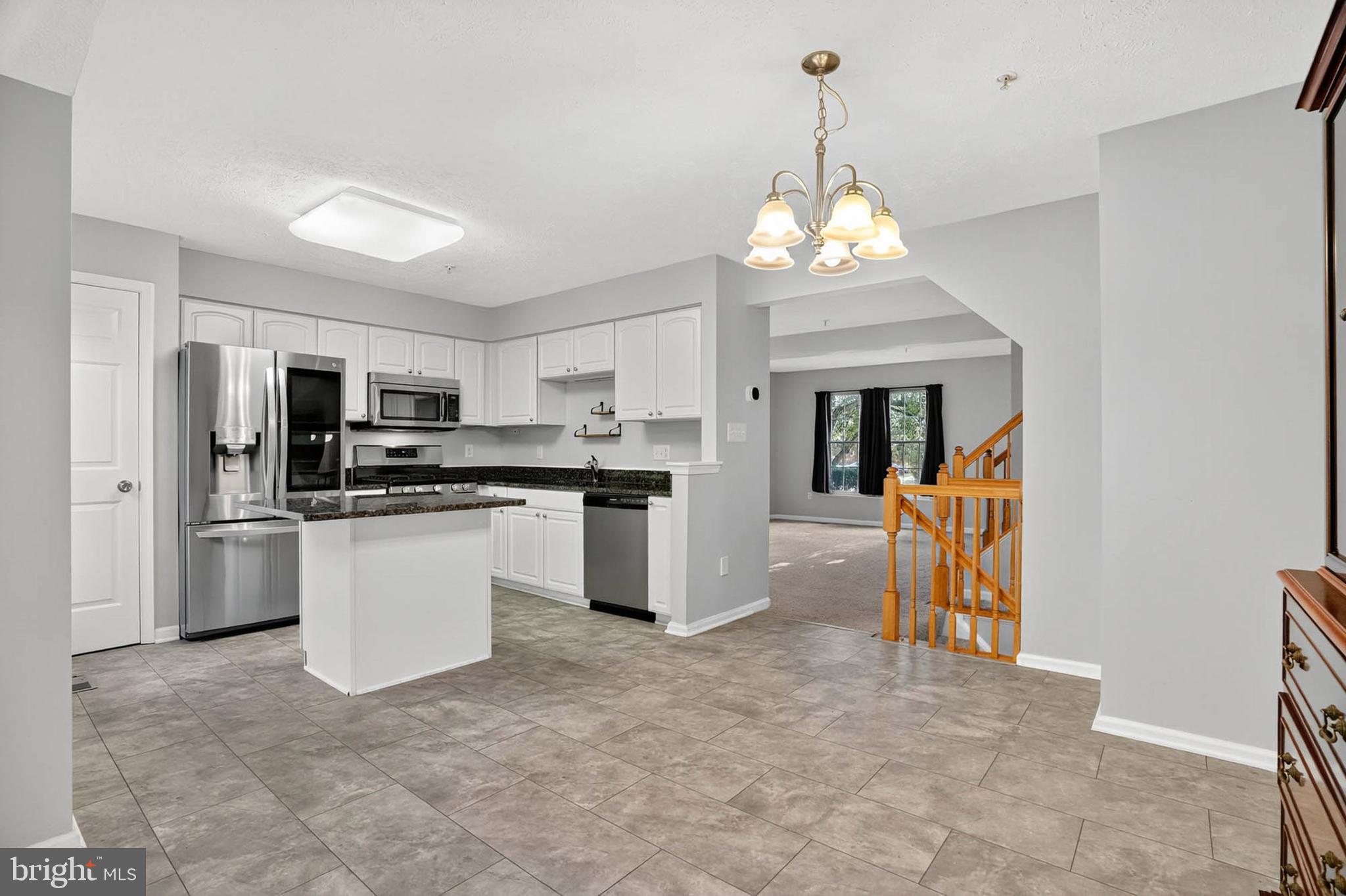 SUMMERS RUN - Residential