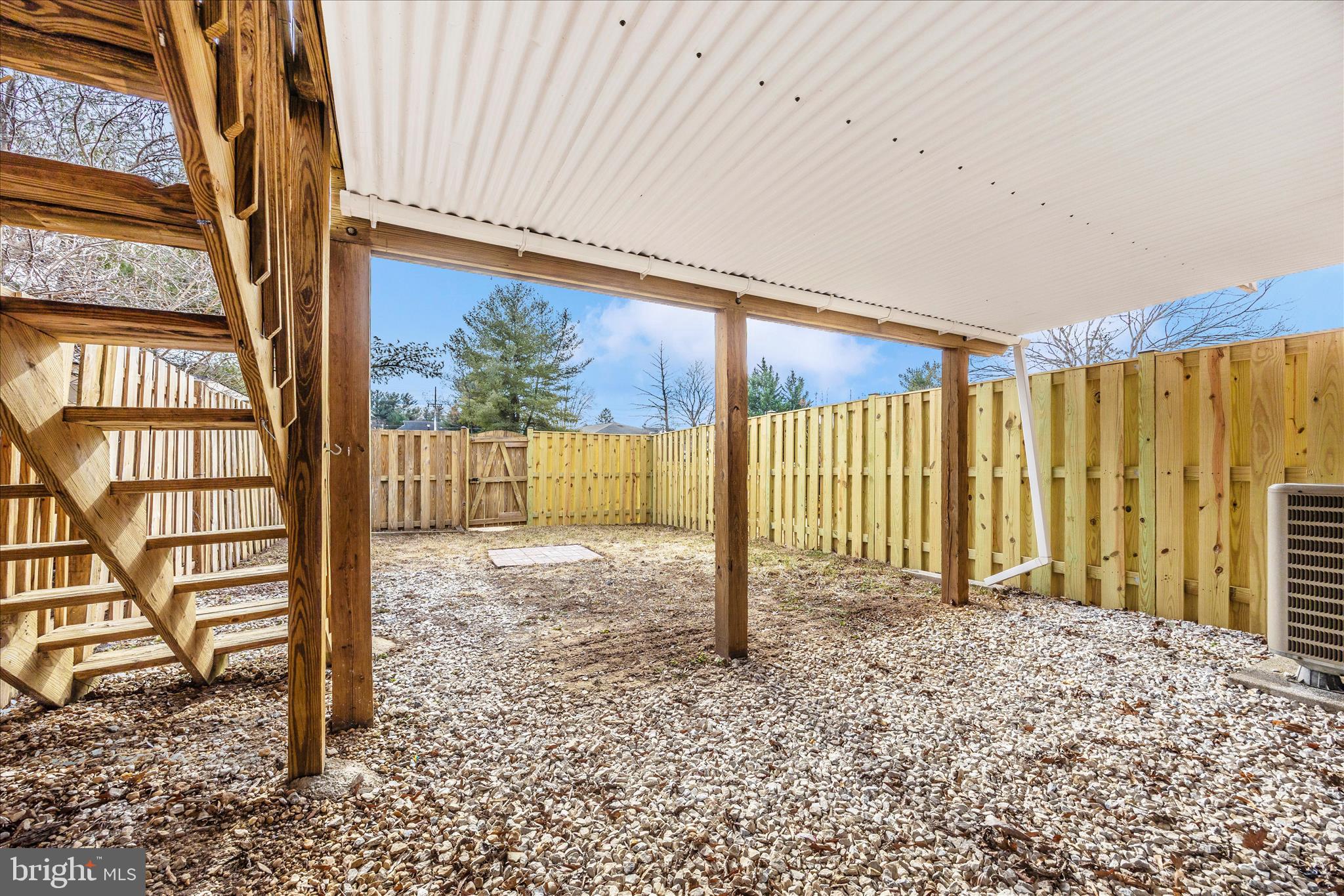 COLONY VILLAGE - Residential Lease