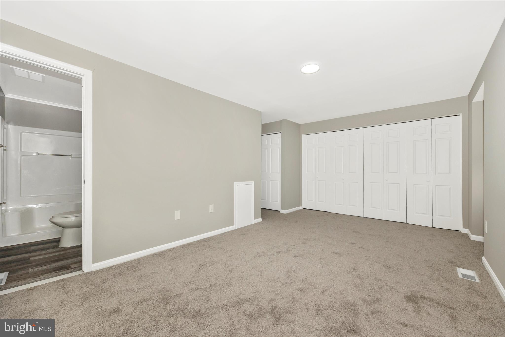 COLONY VILLAGE - Residential Lease