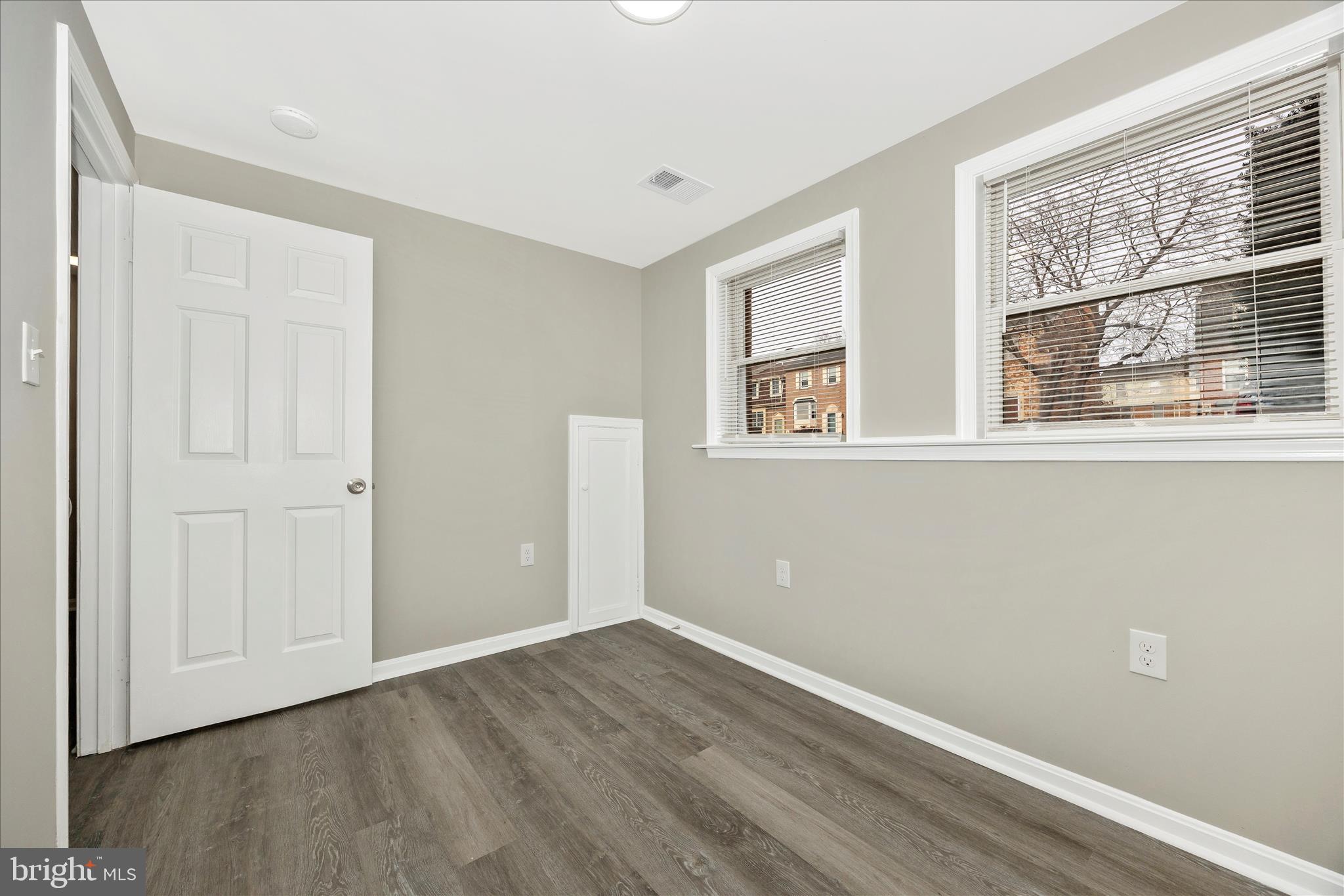 COLONY VILLAGE - Residential Lease