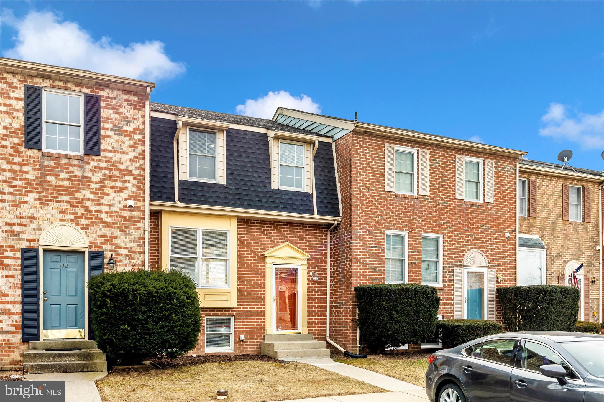 COLONY VILLAGE - Residential Lease