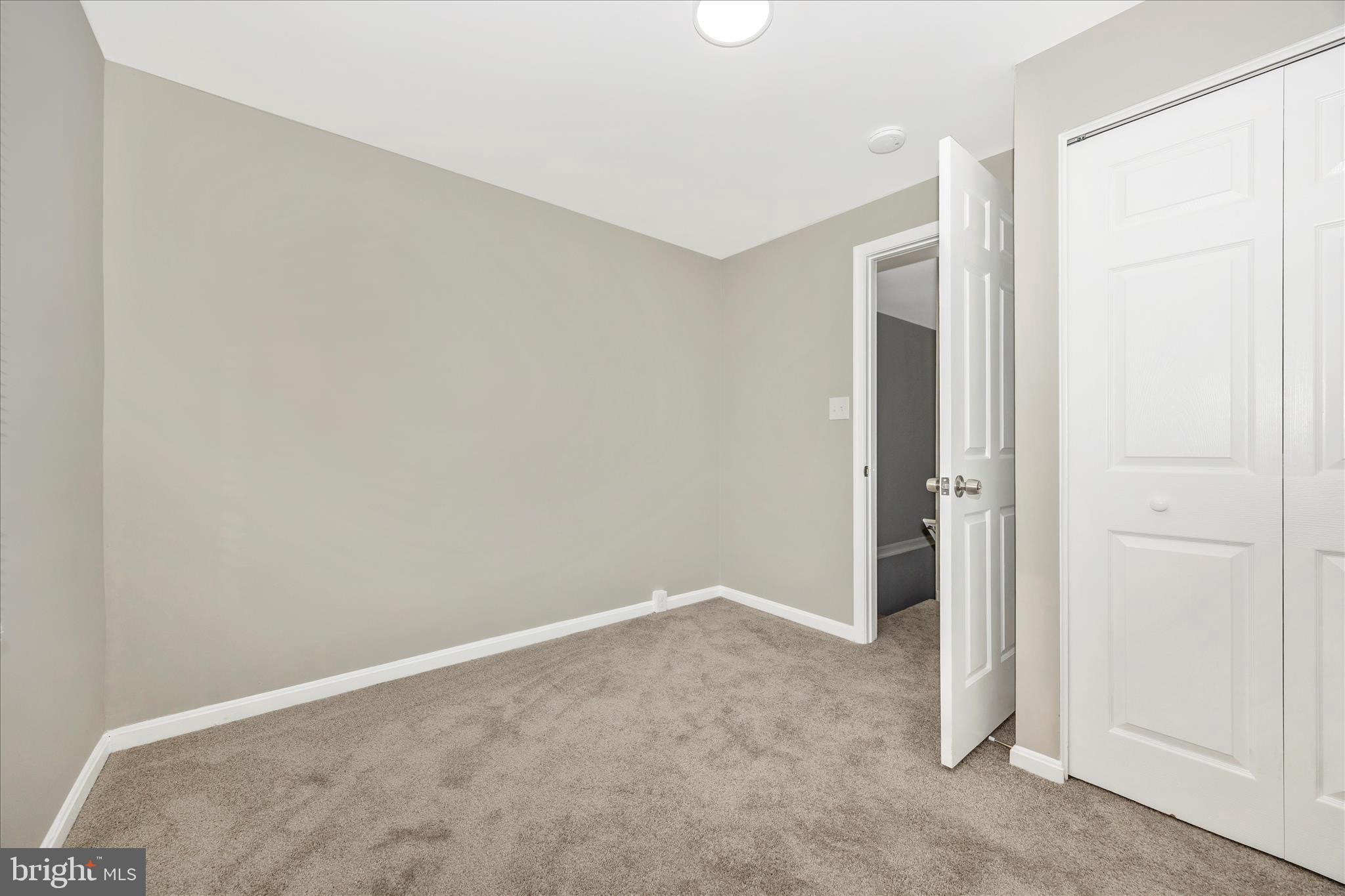 COLONY VILLAGE - Residential Lease