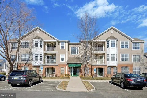 833 Mowat Circle, Hamilton, NJ 08690 - MLS#: NJME2055628