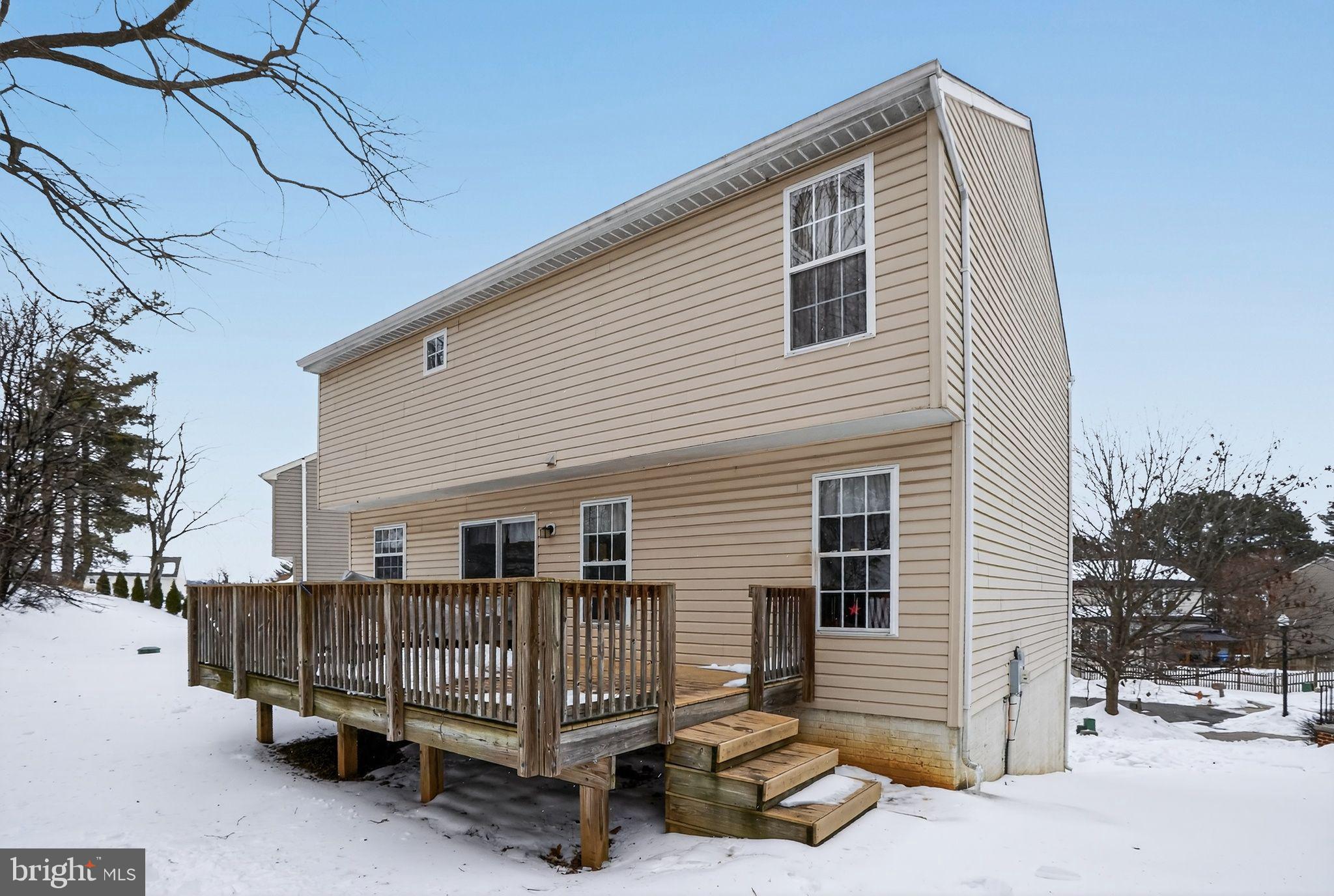 RISING HILLS - Residential