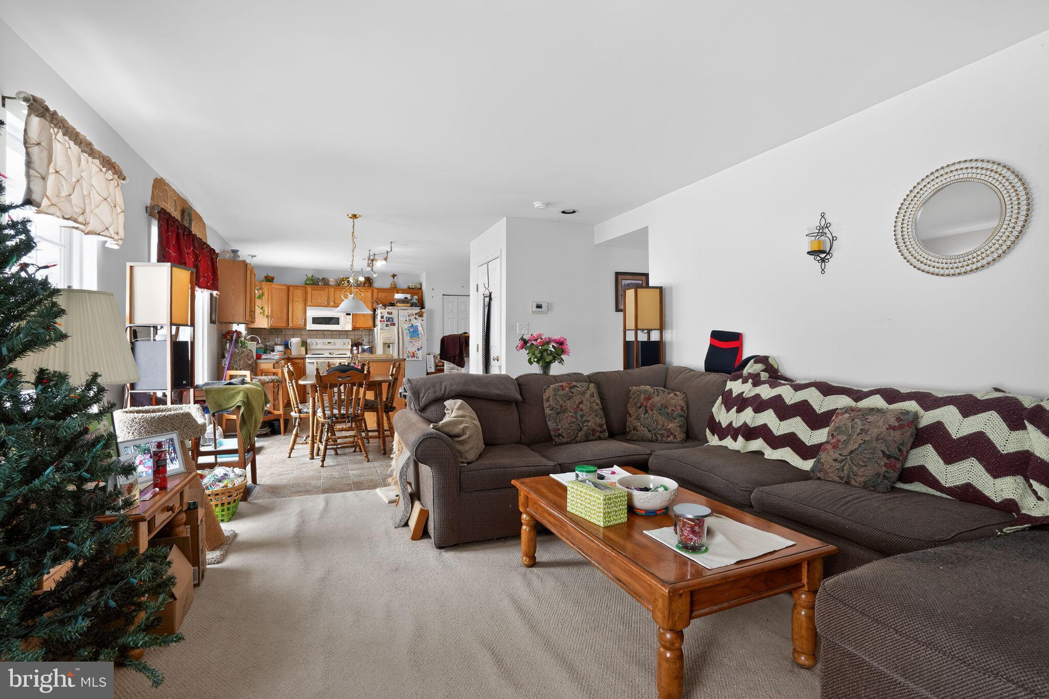 RISING HILLS - Residential