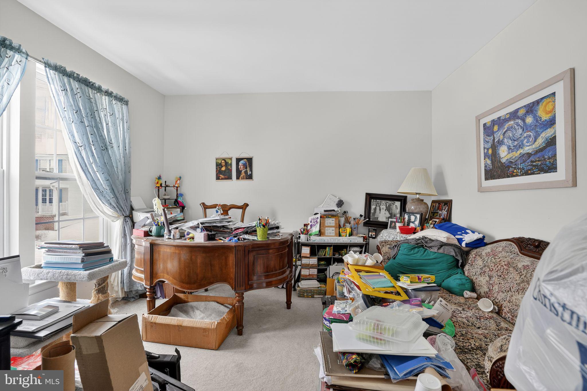 RISING HILLS - Residential