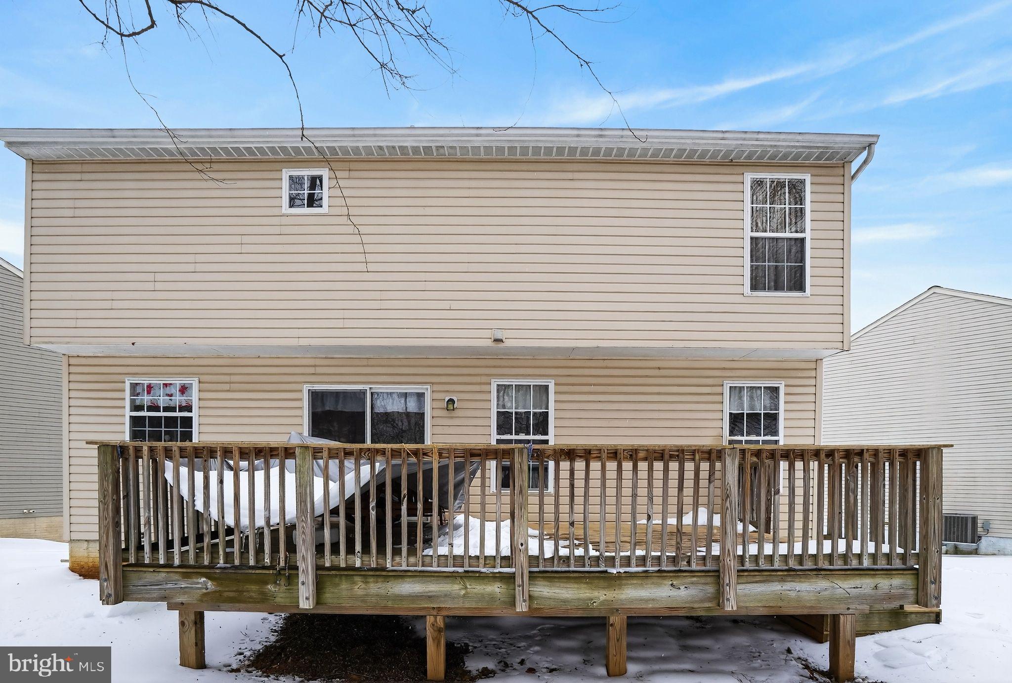 RISING HILLS - Residential