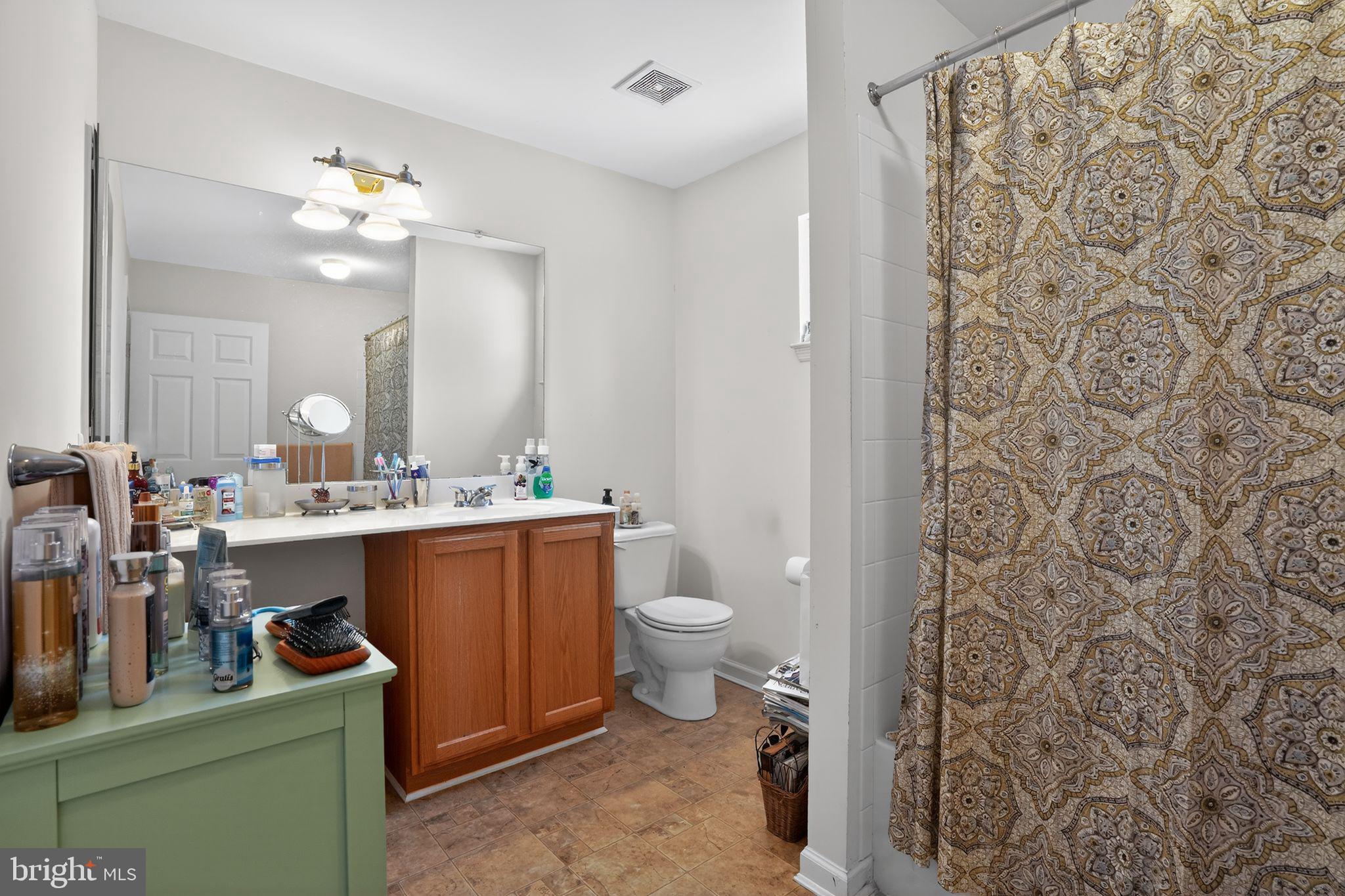 RISING HILLS - Residential