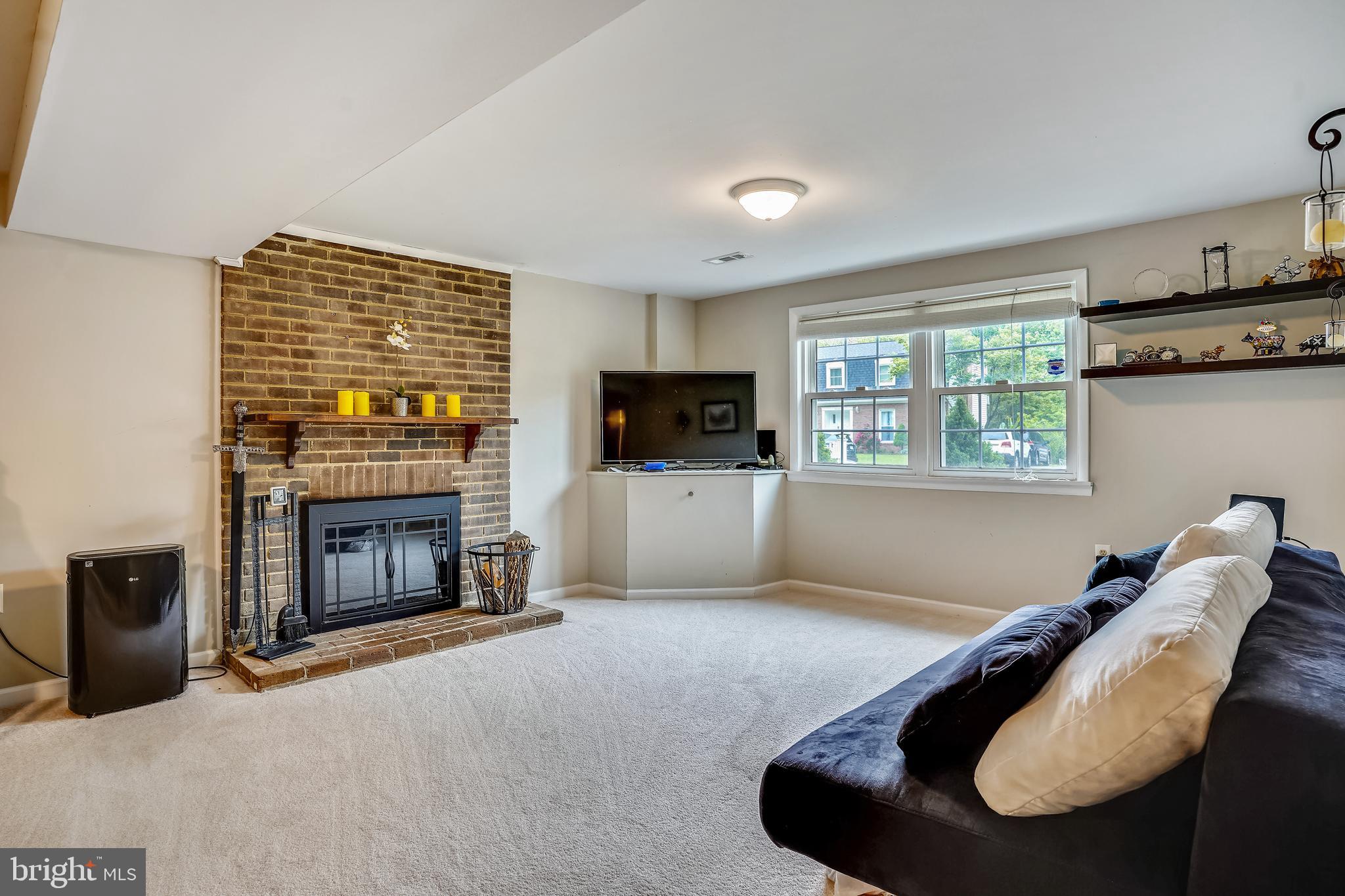 DALE CITY - Residential