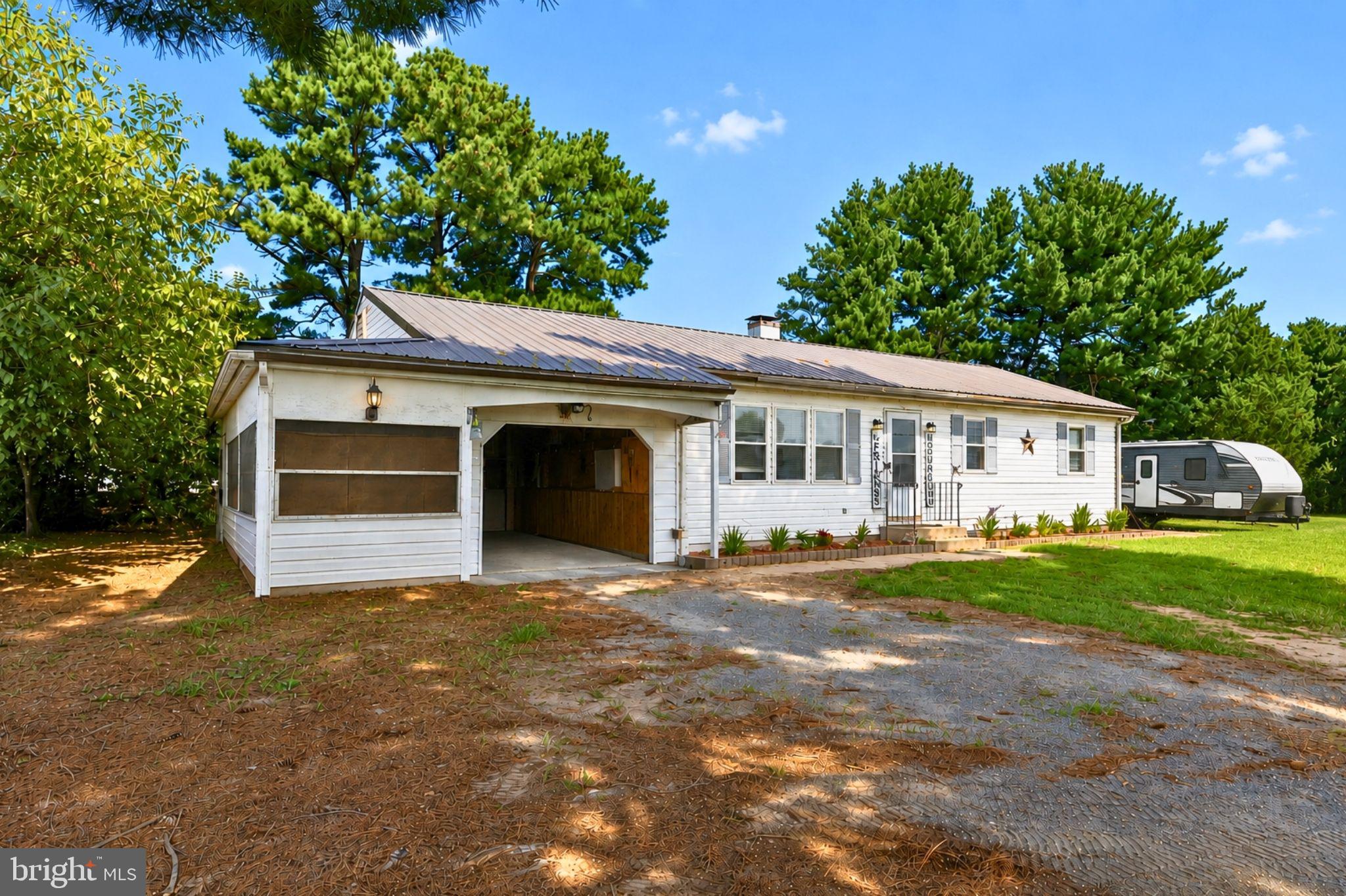 533 ROUND TOP ROAD