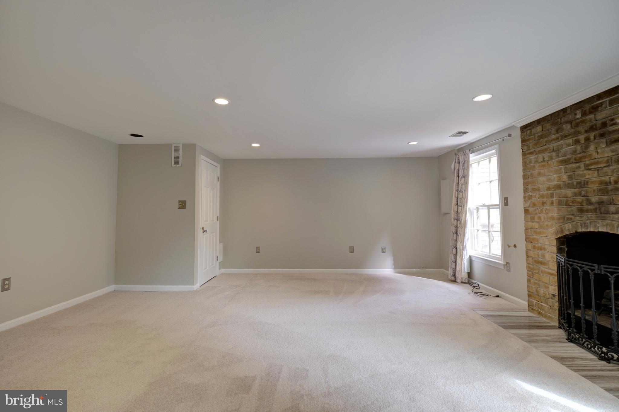 FEDERAL HILL - Residential Lease