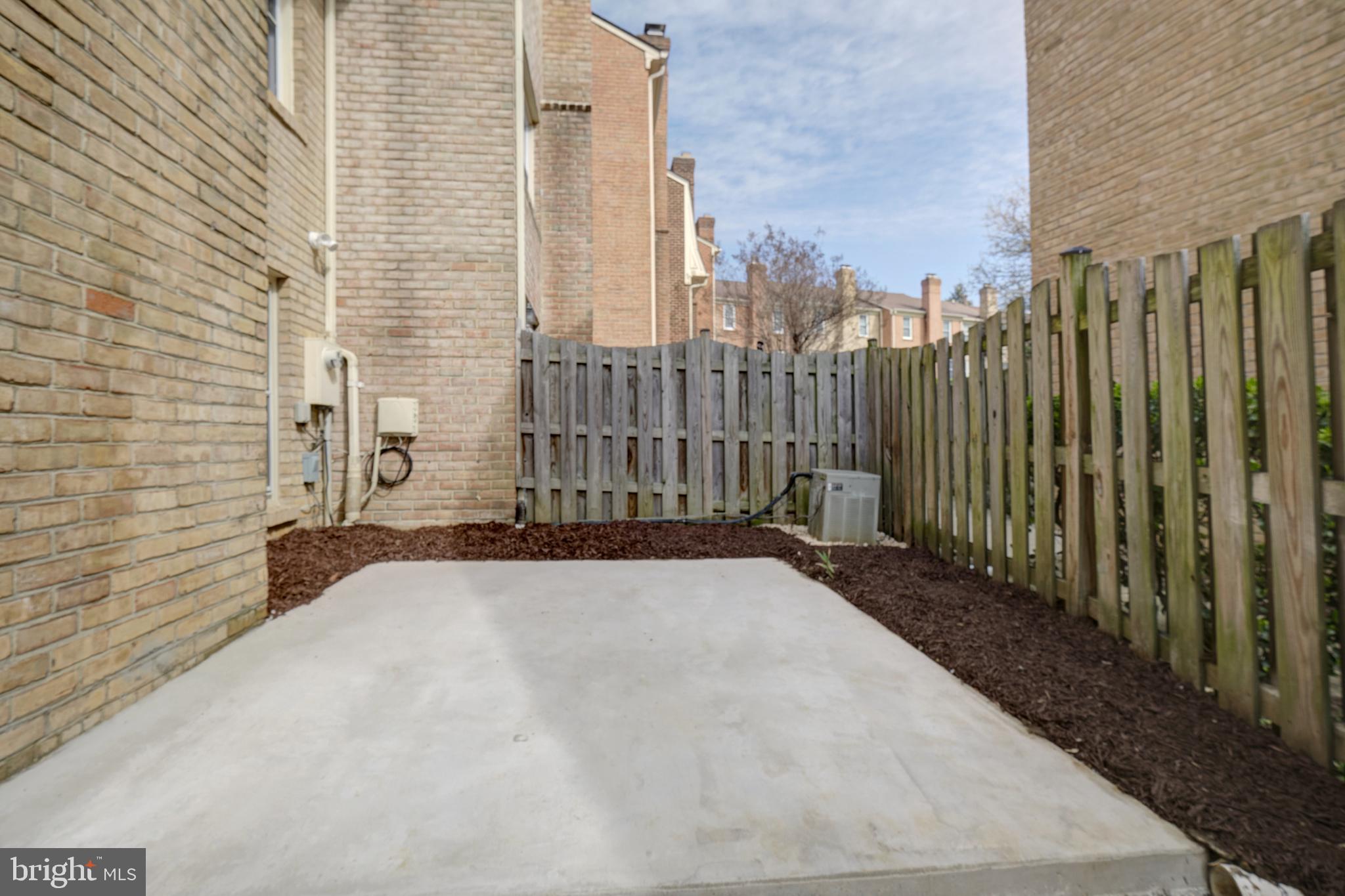 FEDERAL HILL - Residential Lease