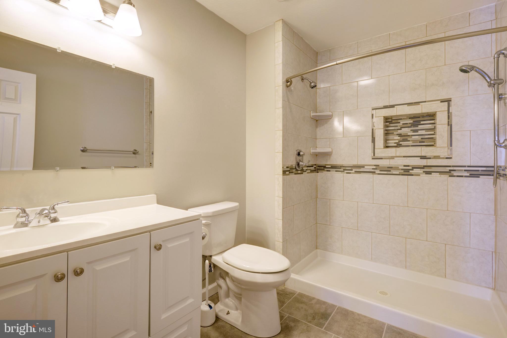 FEDERAL HILL - Residential Lease