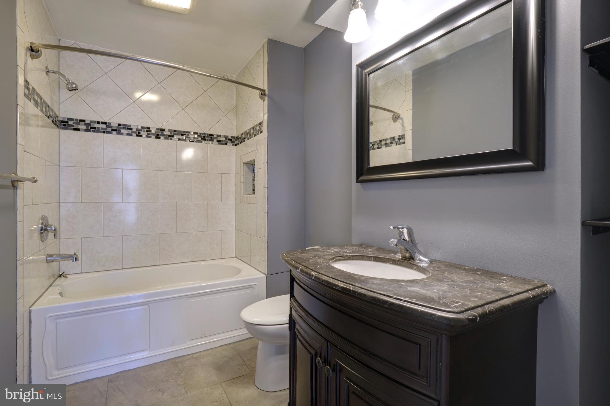 FEDERAL HILL - Residential Lease