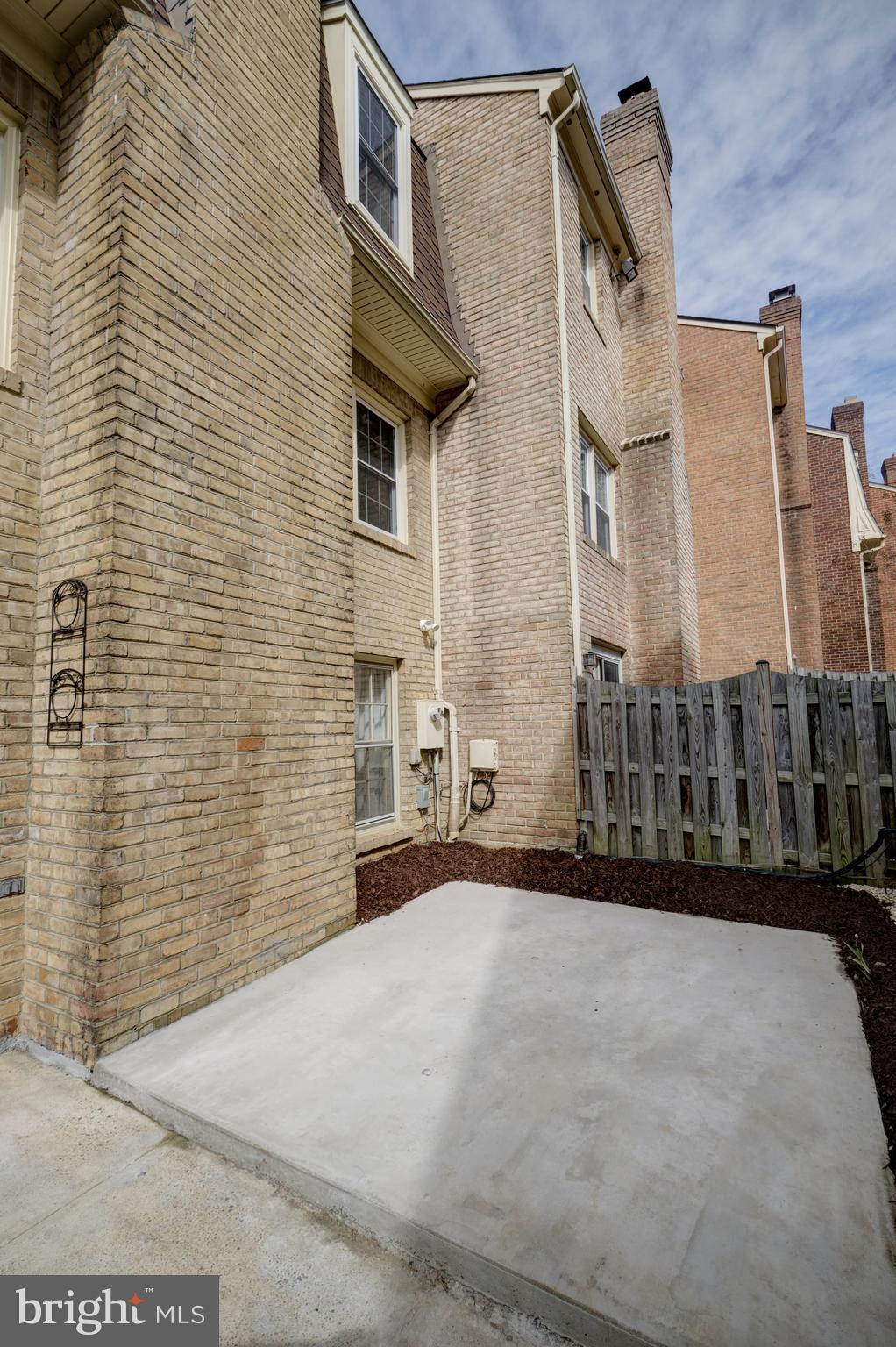 FEDERAL HILL - Residential Lease