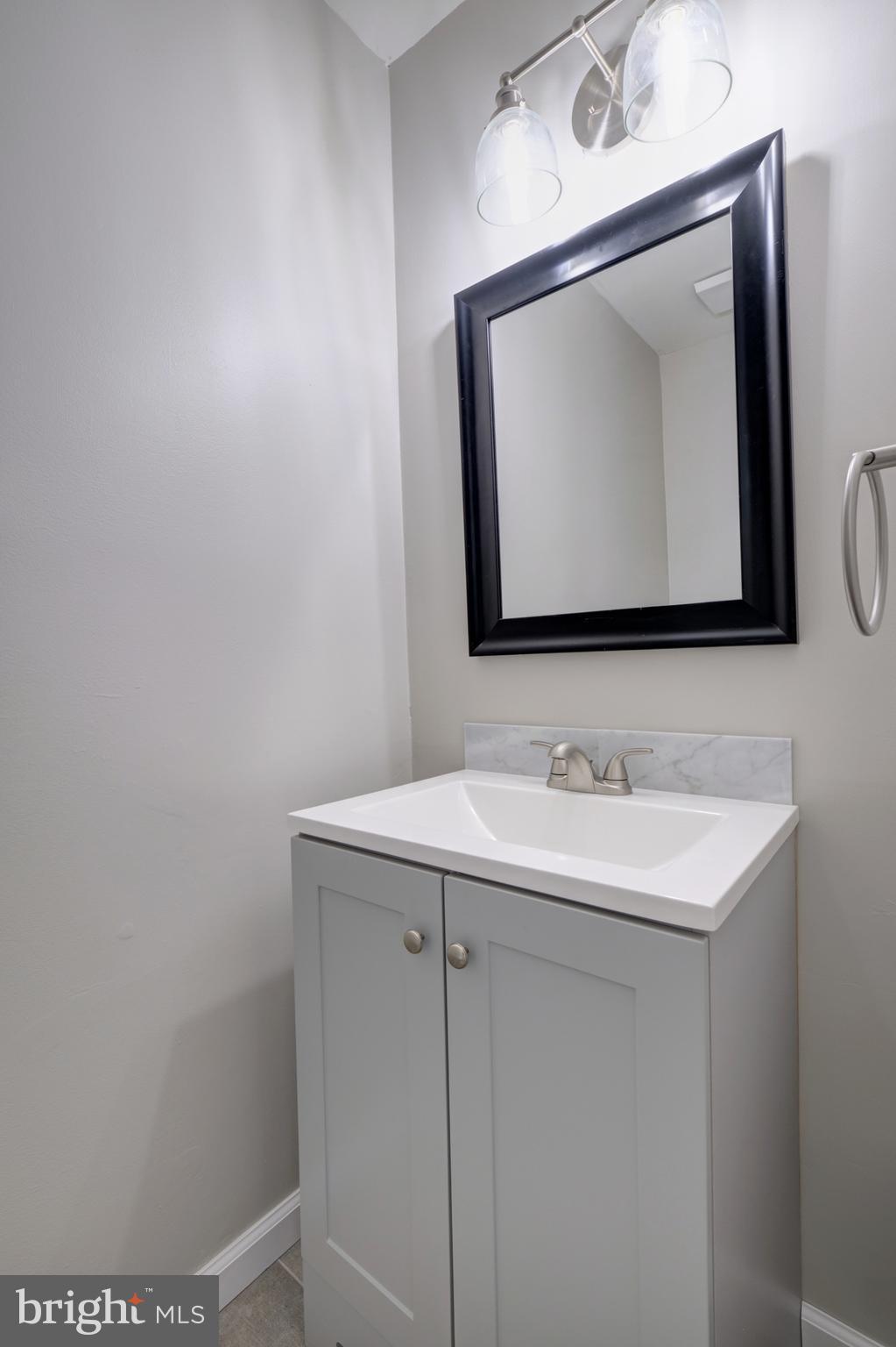 FEDERAL HILL - Residential Lease