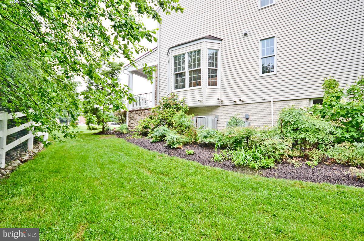 MOUNT HEBRON - Residential