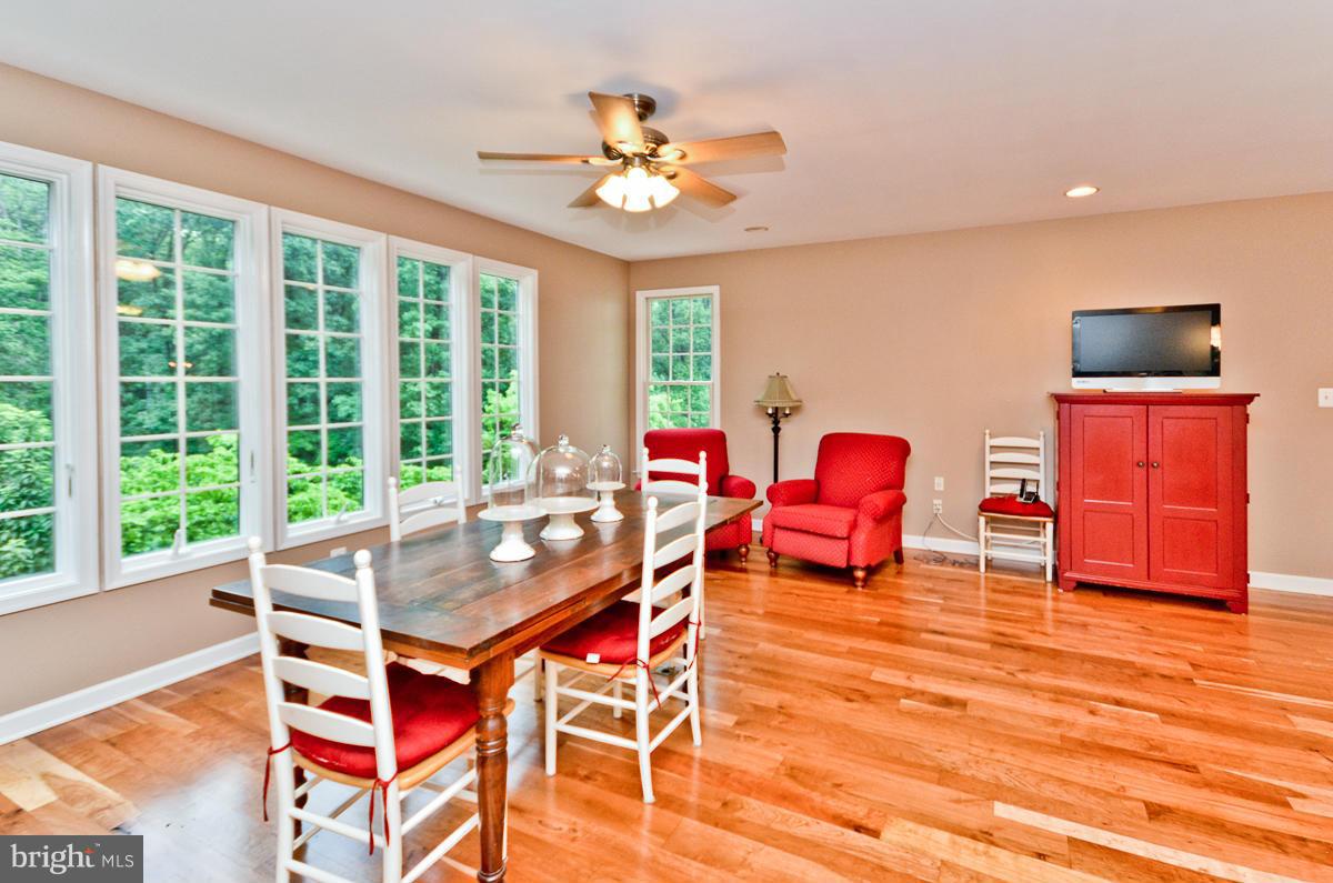 MOUNT HEBRON - Residential