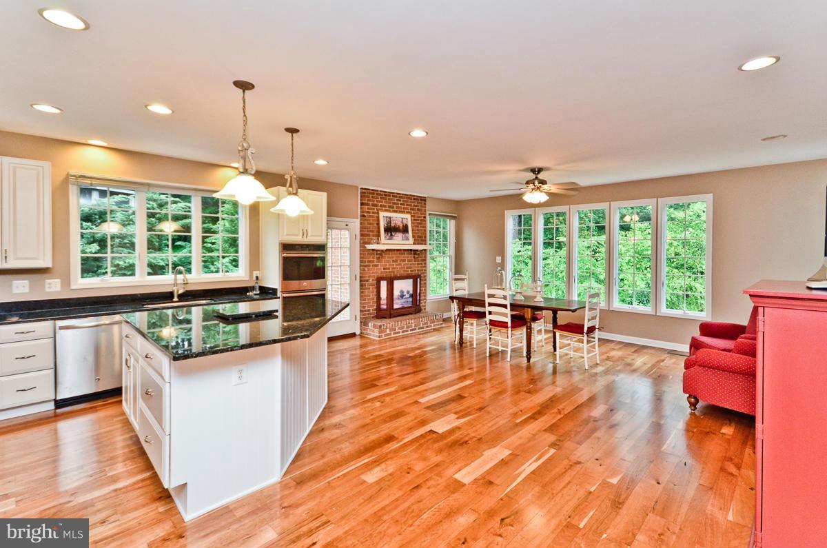 MOUNT HEBRON - Residential