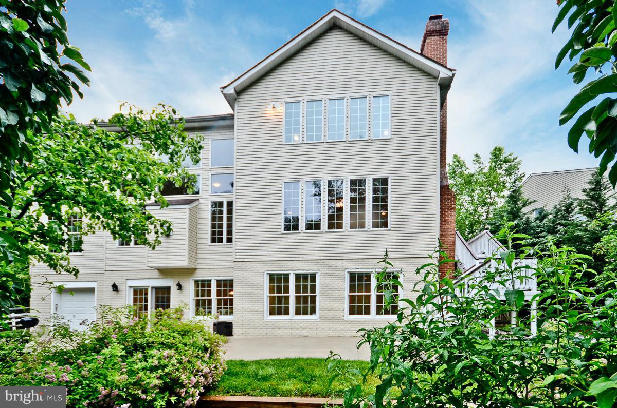 MOUNT HEBRON - Residential