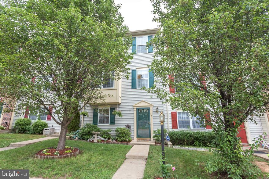 Wow! Endless amounts of owner pride and care throughout this pristine 3 level, 3BR, 2.5BA townhome in South Stafford!  Incredible fireplace on main level, huge deck, fenced in and landscaped back yard, open concept main level with updated stainless steel appliances.  Sun filled, spacious bedrooms on the upper level!  Convenient to VRE, I-95, Downtown Fredericksburg, parks, restaurants, and shops!