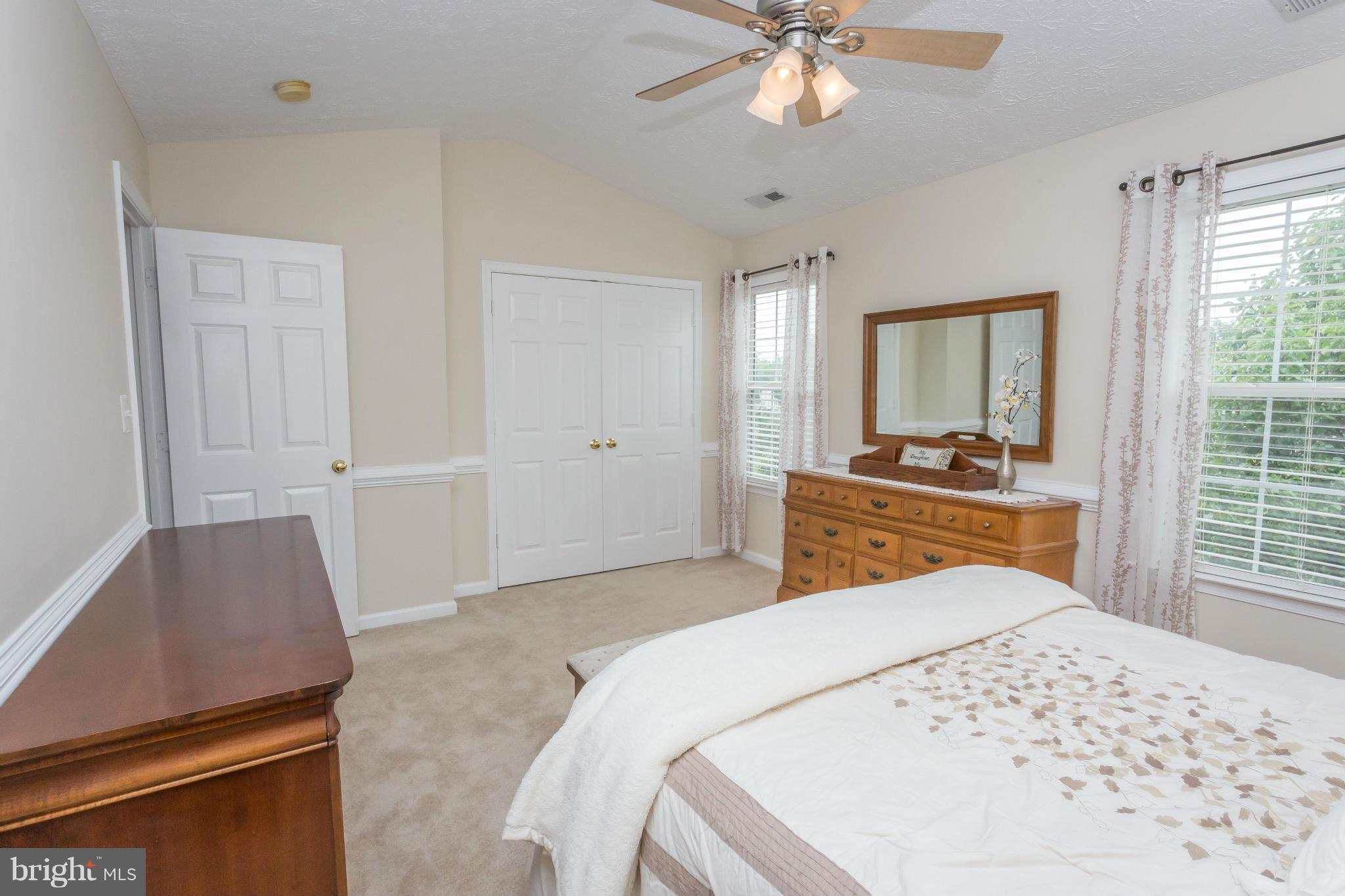 CHARLESTOWN COMMONS - Residential