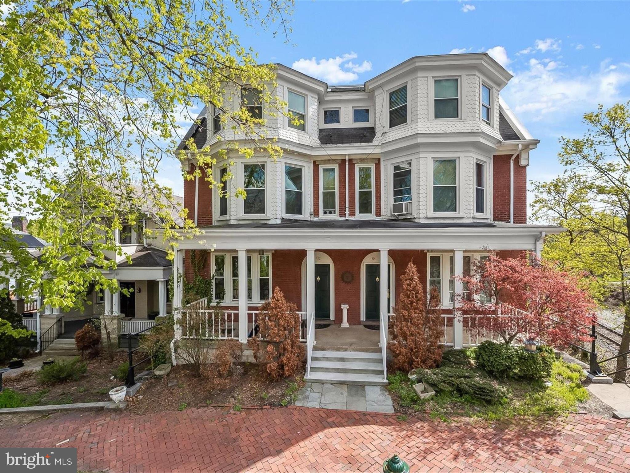 312 WASHINGTON STREET