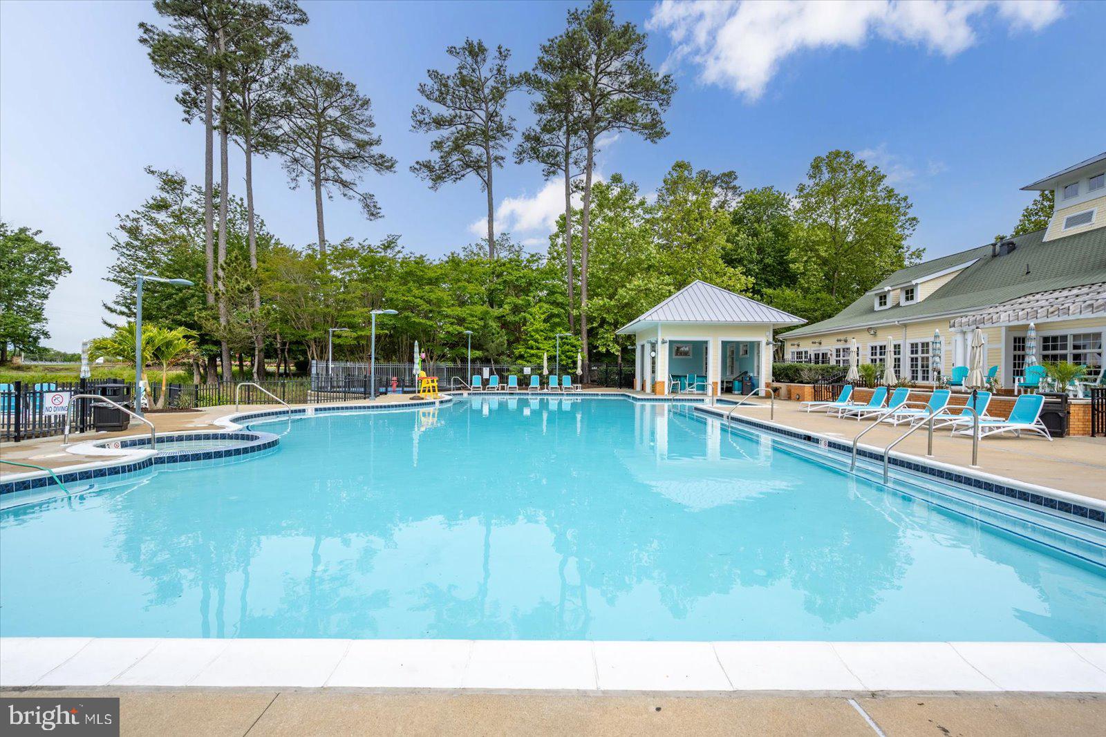 GLEN RIDDLE - Residential