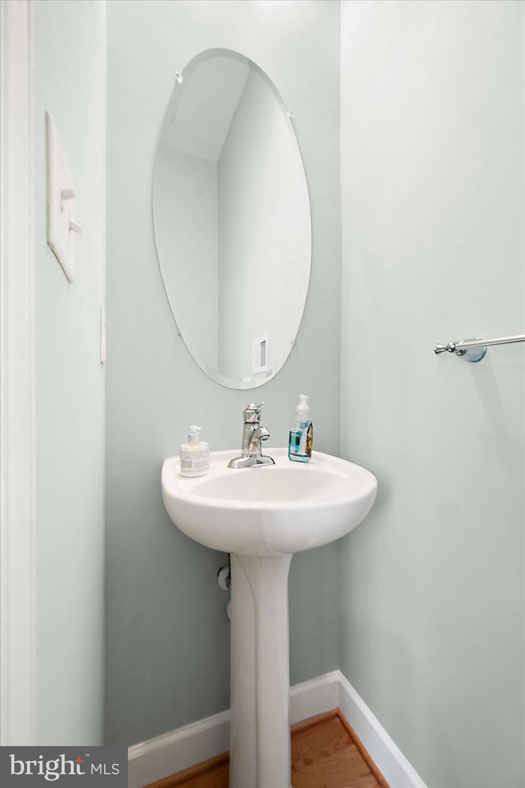 GLEN RIDDLE - Residential