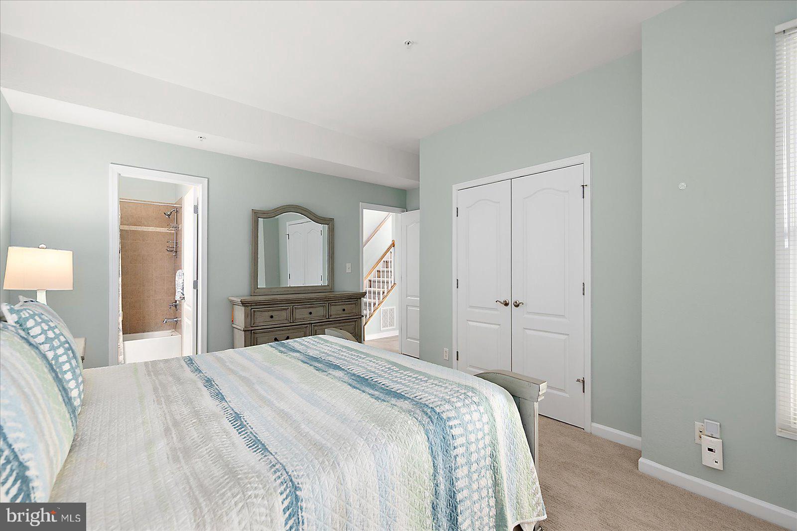 GLEN RIDDLE - Residential