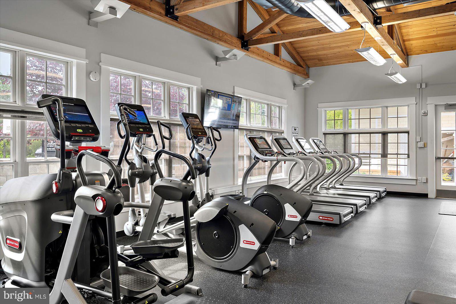 GLEN RIDDLE - Residential