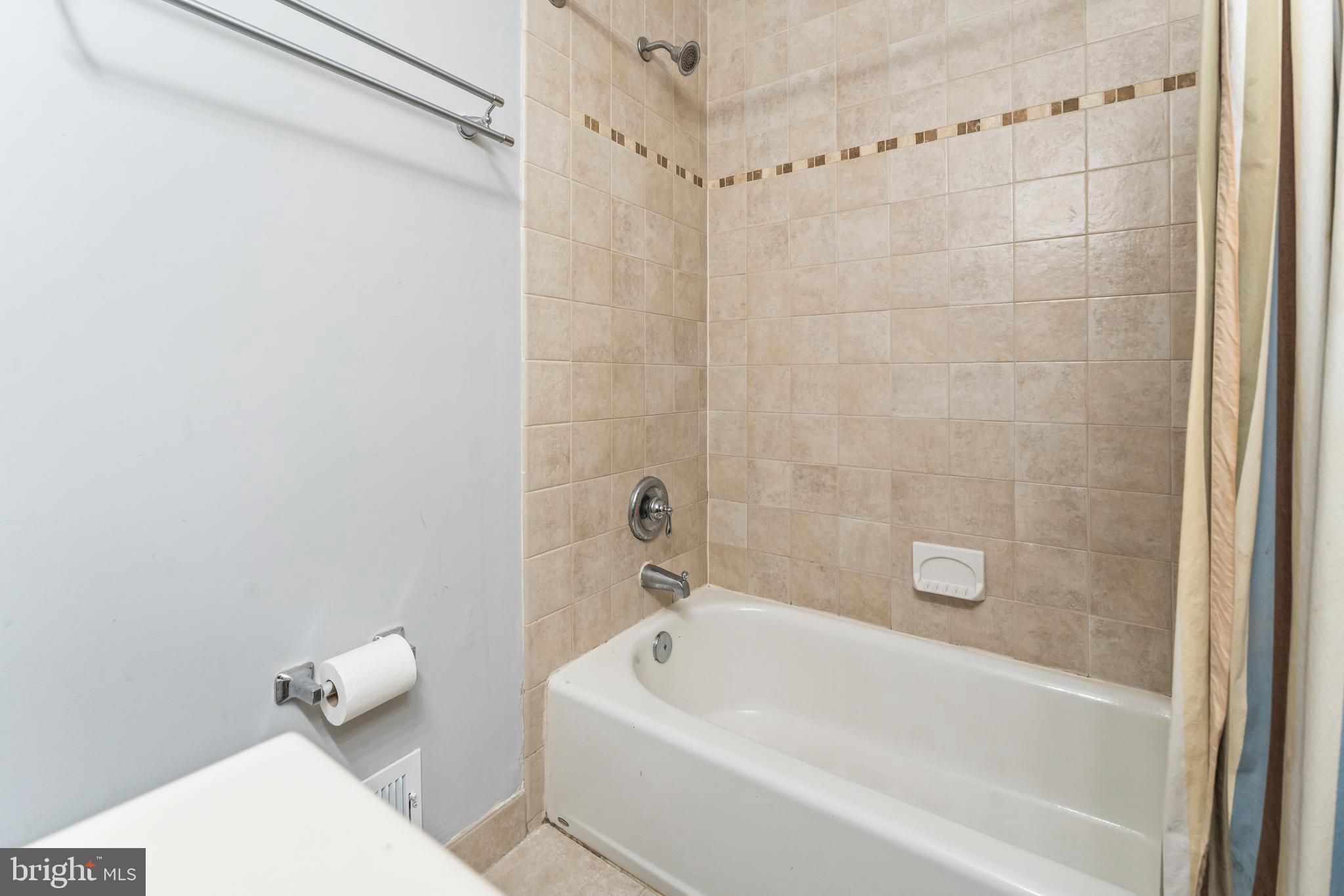 EMORY GROVE HILLS - Residential