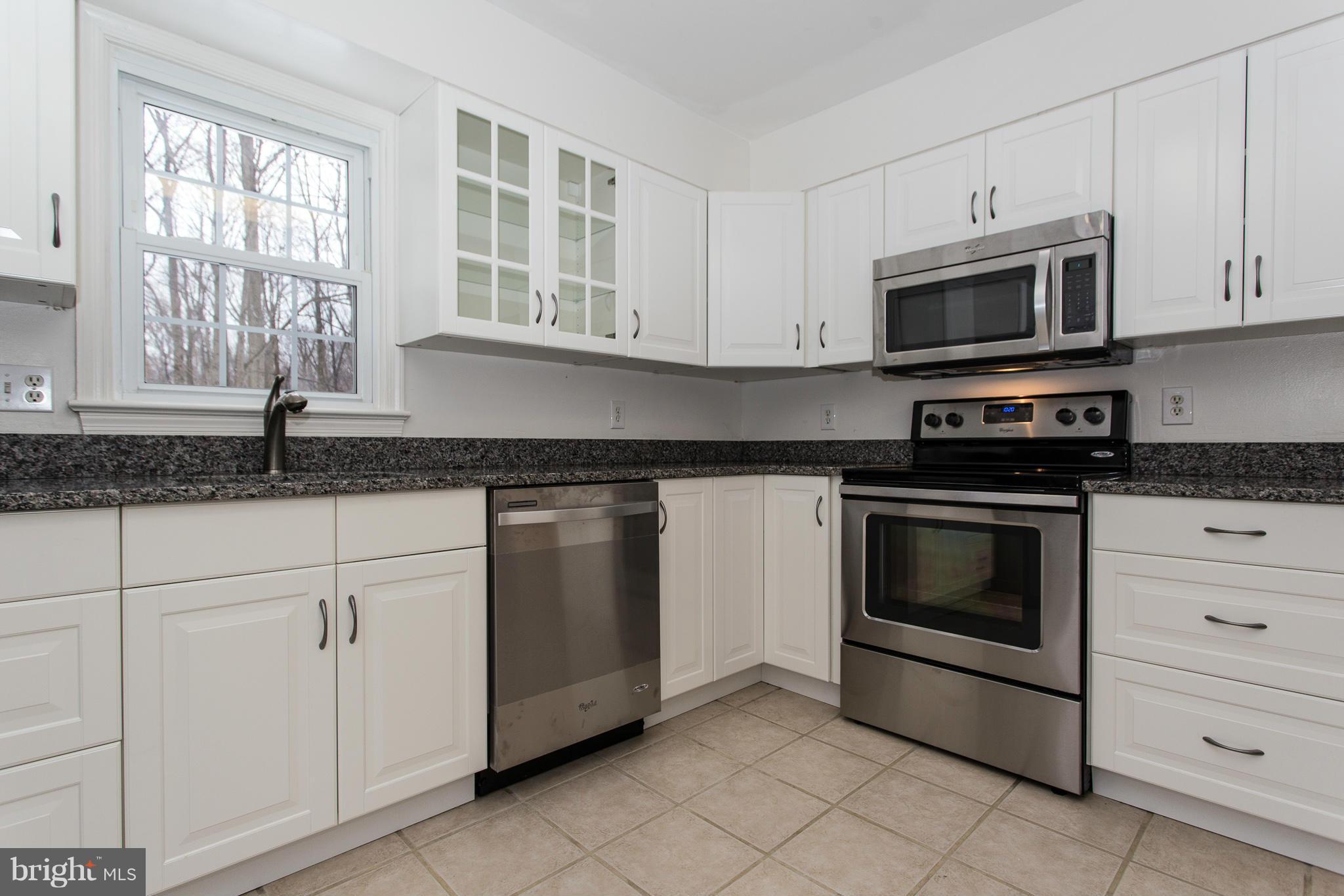 OLD MILL COMMUNITY - Residential Lease