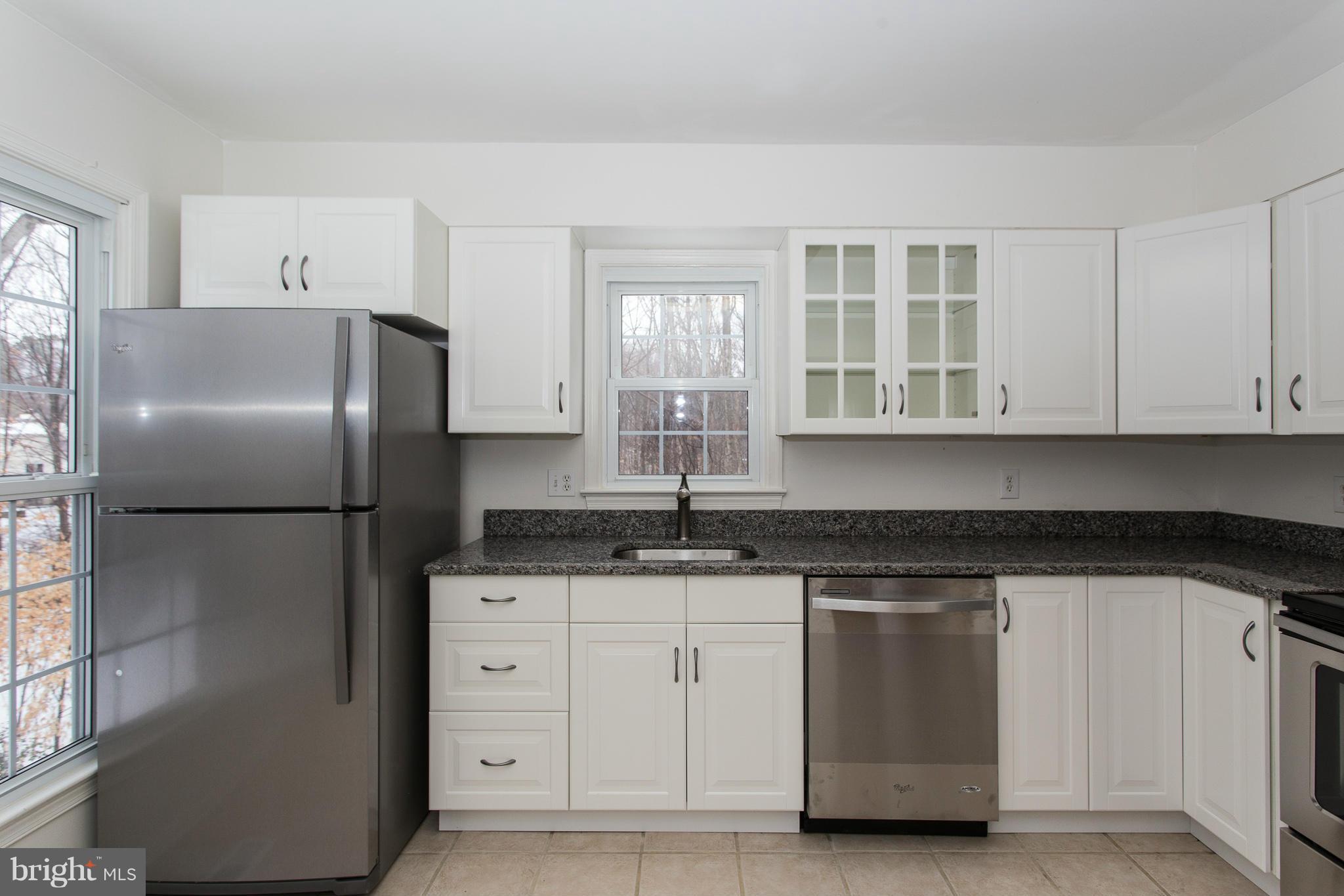 OLD MILL COMMUNITY - Residential Lease
