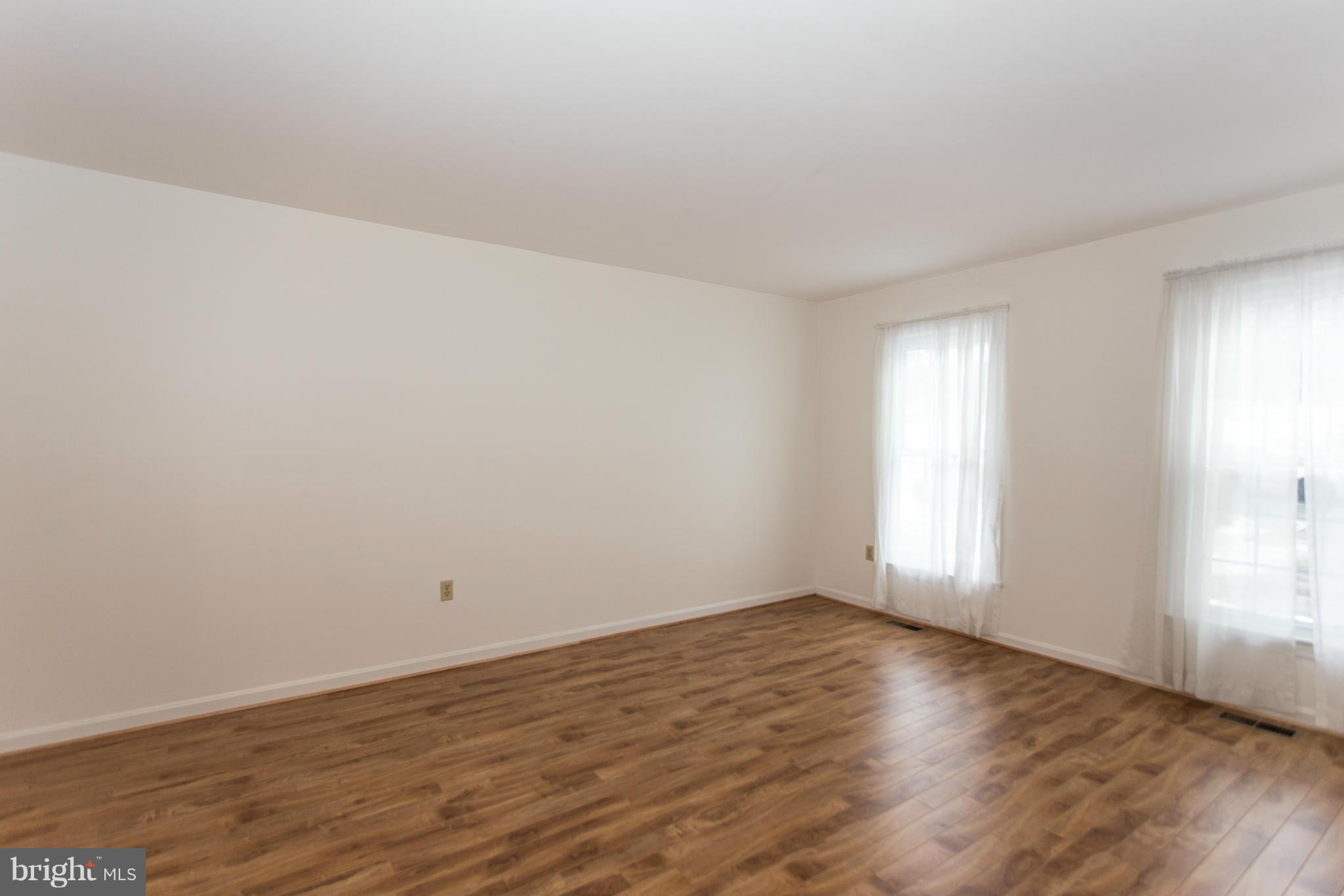 OLD MILL COMMUNITY - Residential Lease