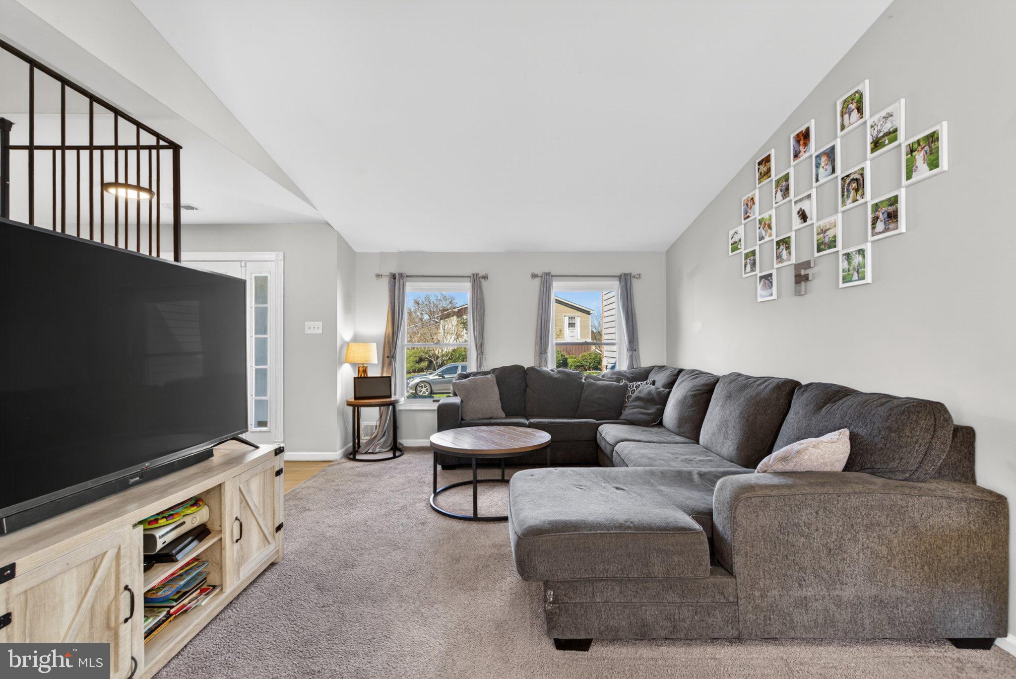 NEWTOWN CROSSING - Residential