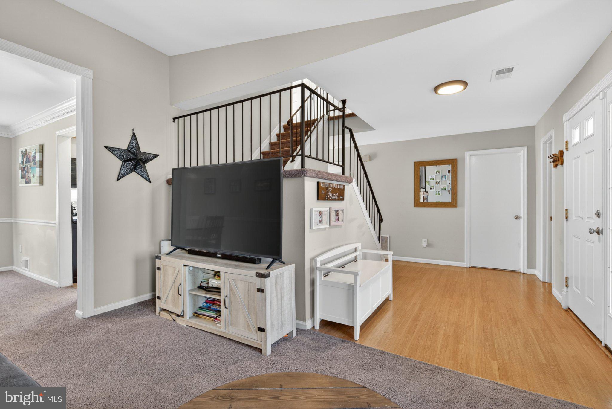 NEWTOWN CROSSING - Residential