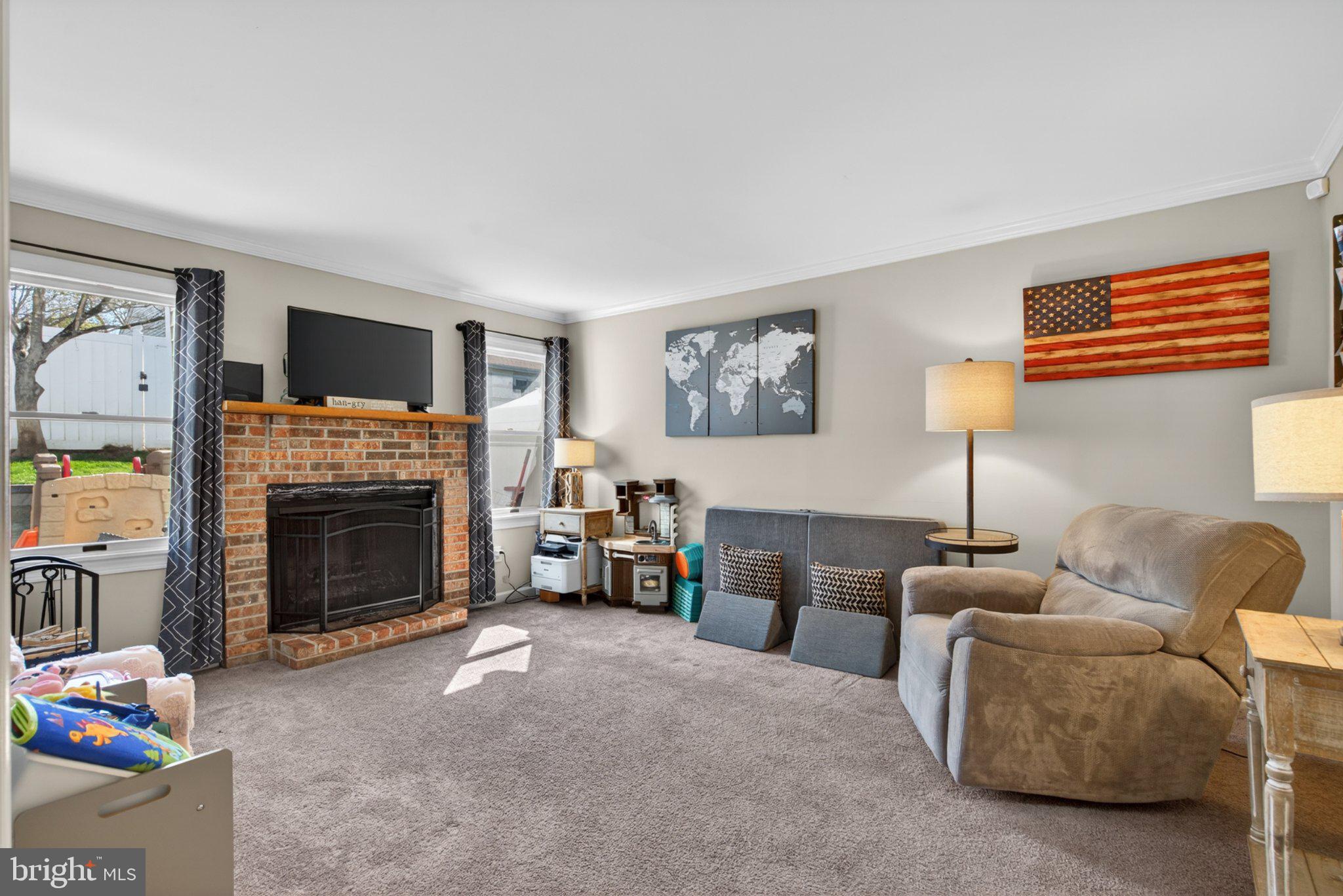 NEWTOWN CROSSING - Residential