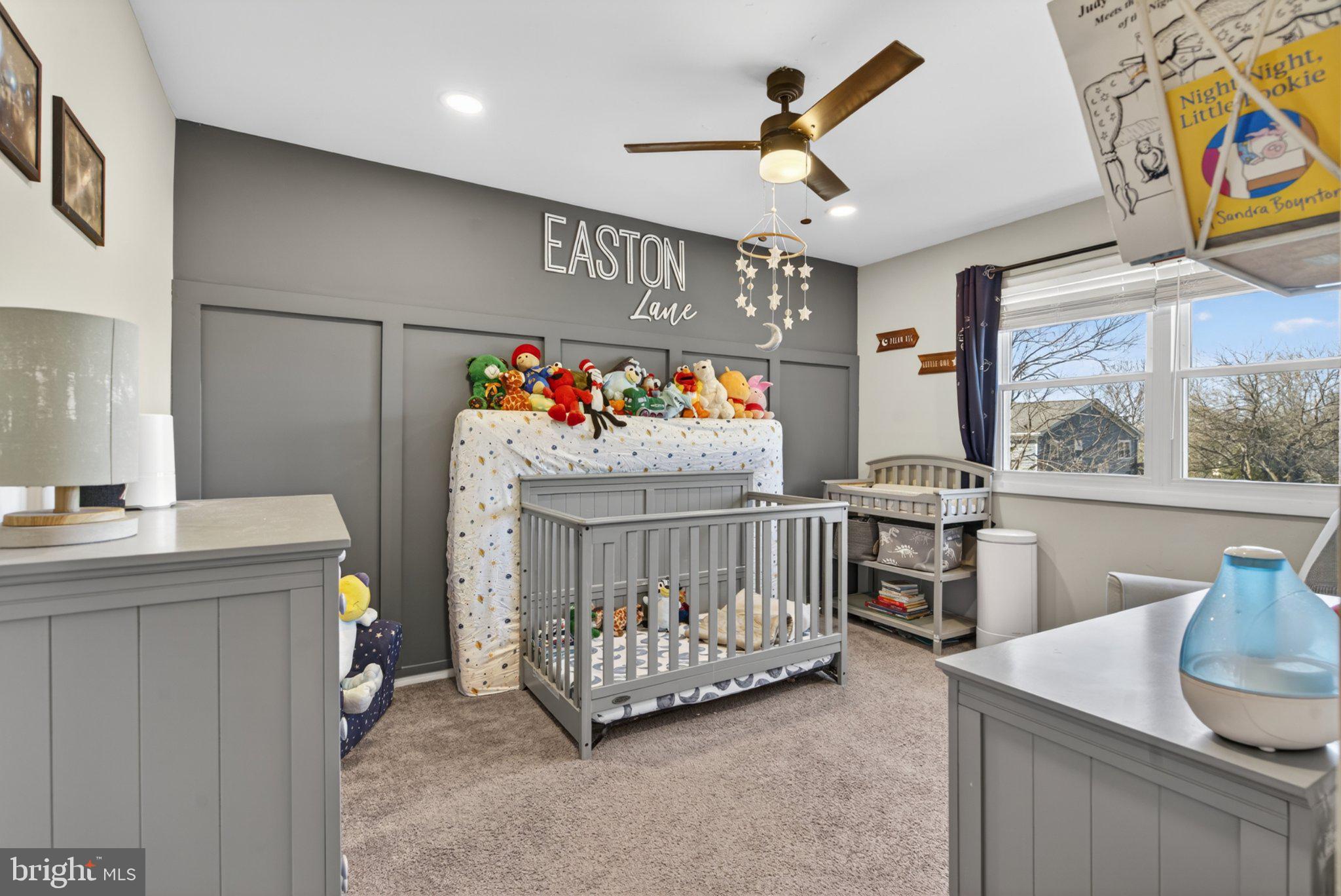 NEWTOWN CROSSING - Residential