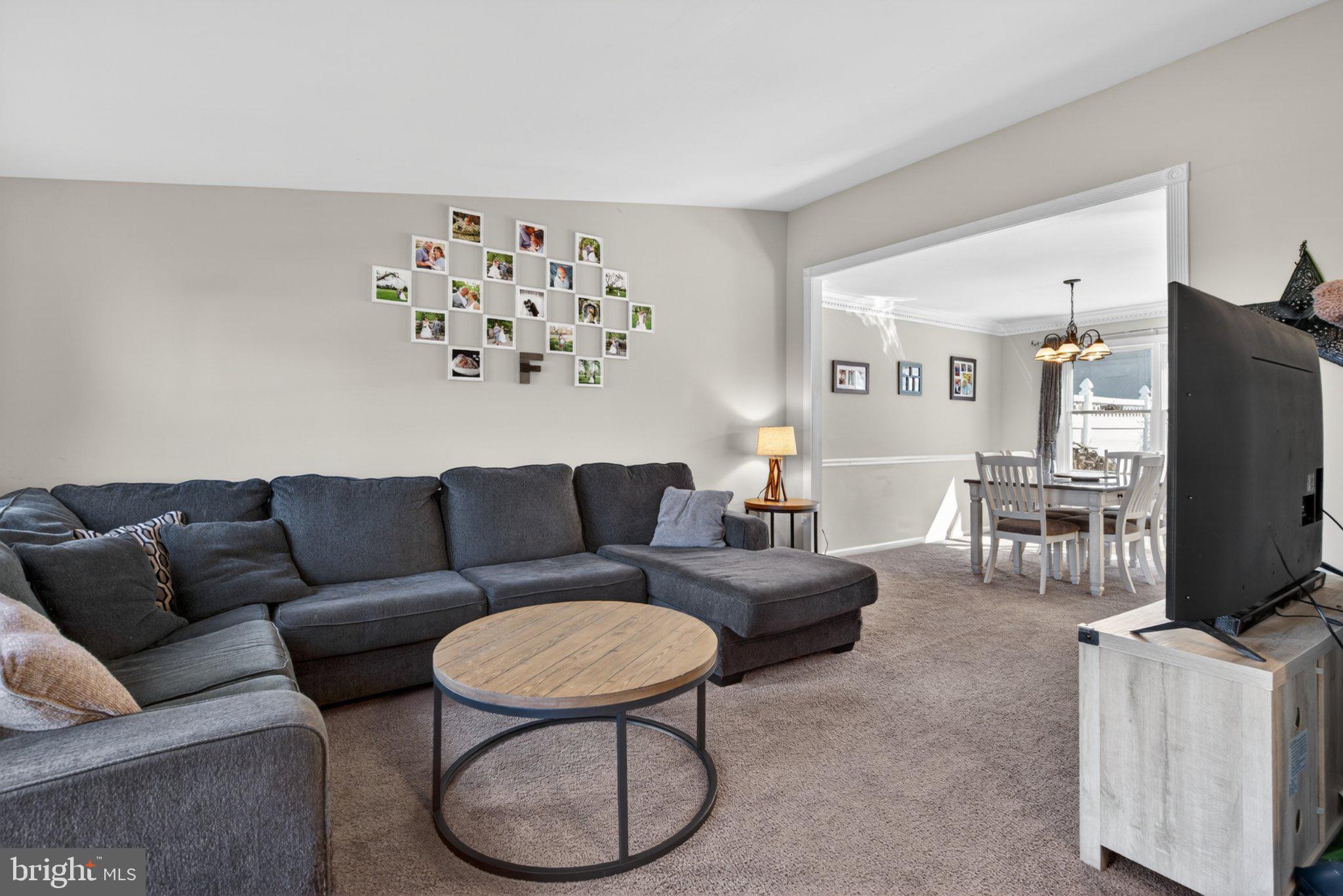 NEWTOWN CROSSING - Residential