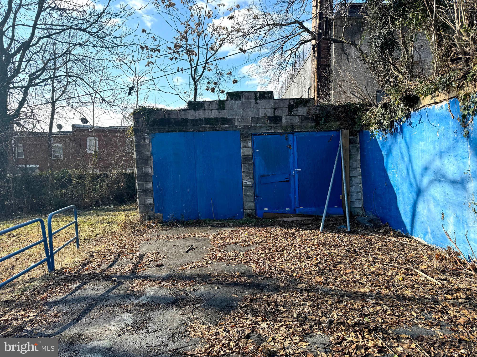 FRANKFORD - Residential