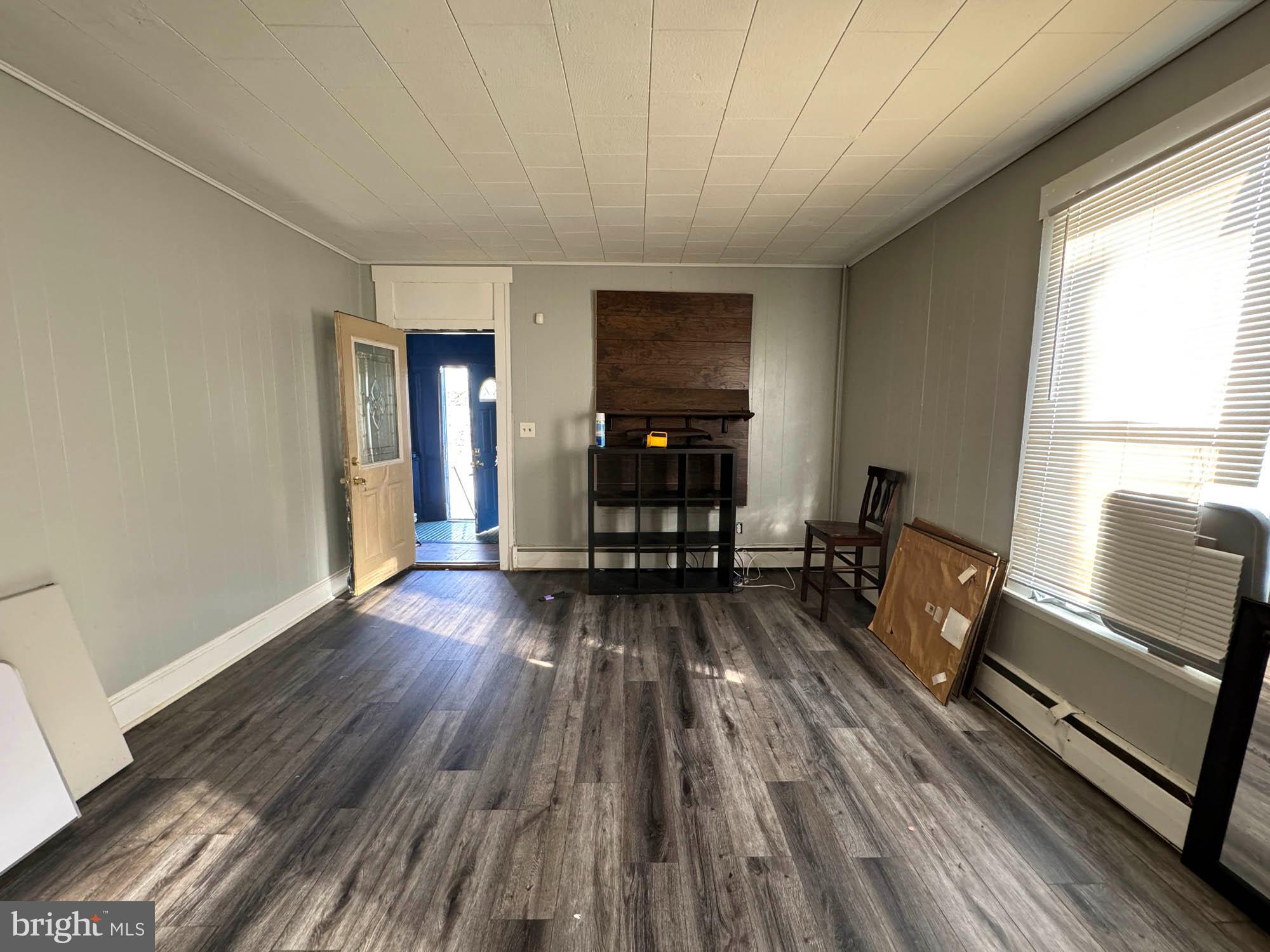 FRANKFORD - Residential